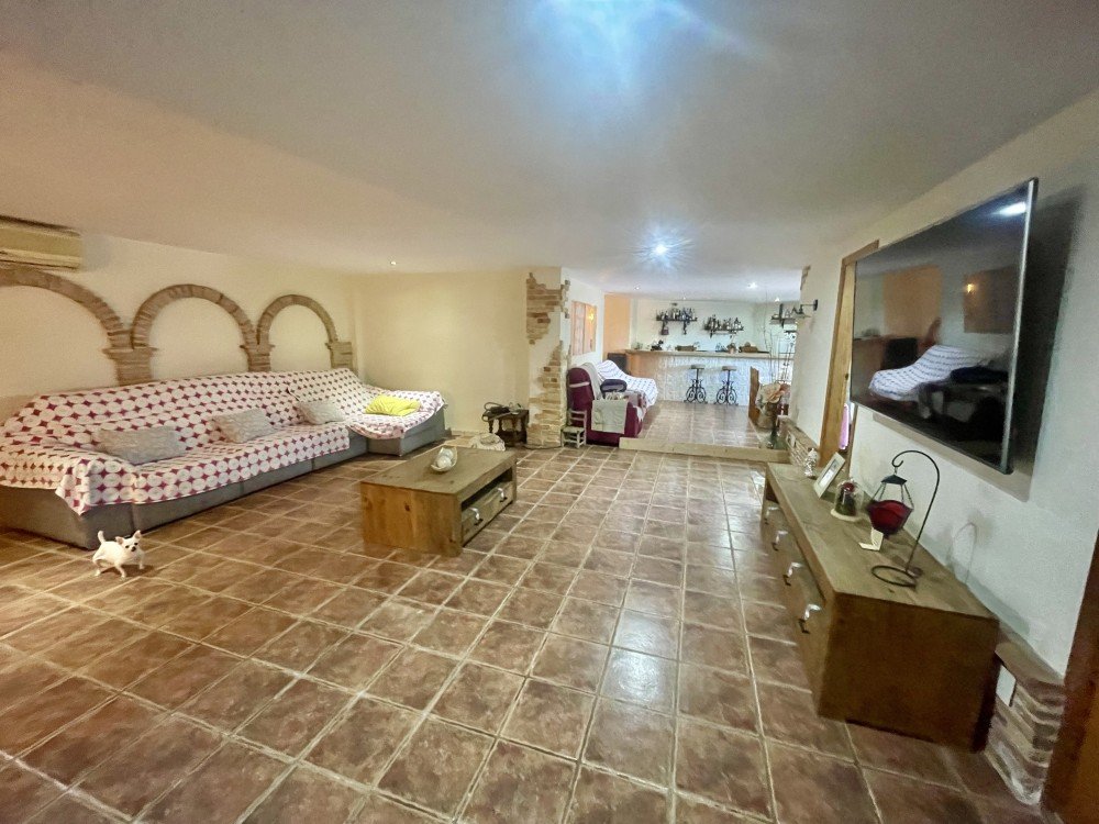 For sale - 5 Bedroom 3 Bathroom Villa in Formentera del Segura - Costa Blanca  - Alicante