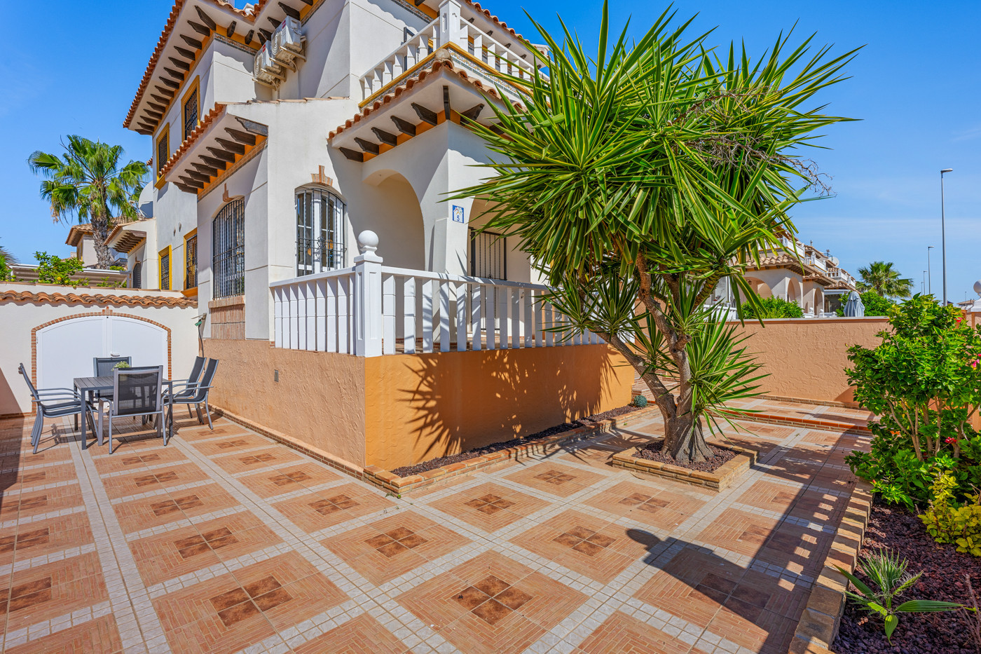 For sale - 2 Bedroom 2 Bathroom Quad House in Cabo Roig - Costa Blanca  - Alicante