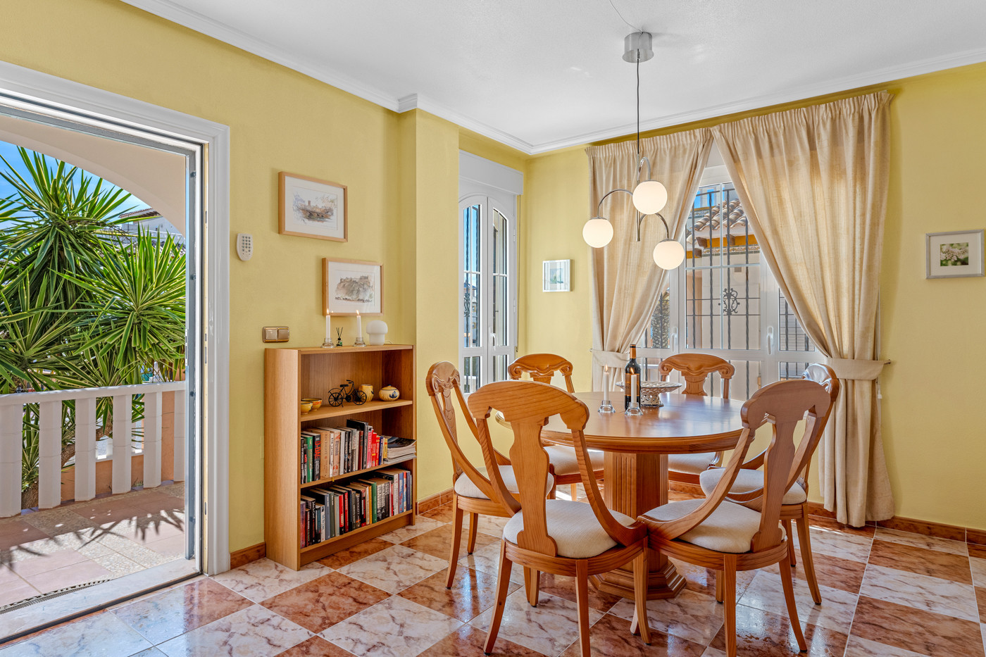 For sale - 2 Bedroom 2 Bathroom Quad House in Cabo Roig - Costa Blanca  - Alicante