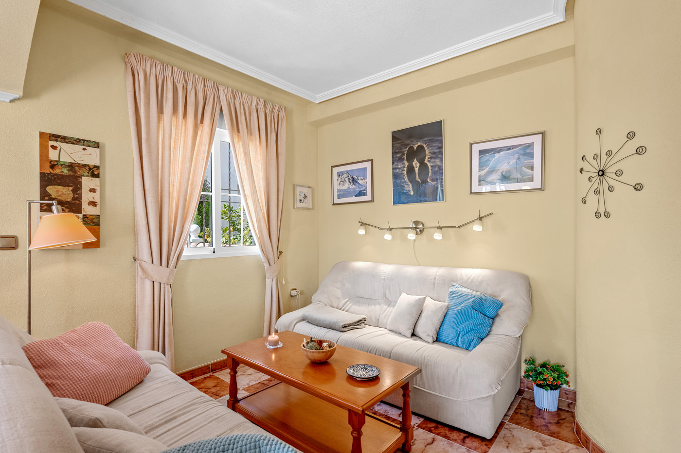 For sale - 2 Bedroom 2 Bathroom Quad House in Cabo Roig - Costa Blanca  - Alicante
