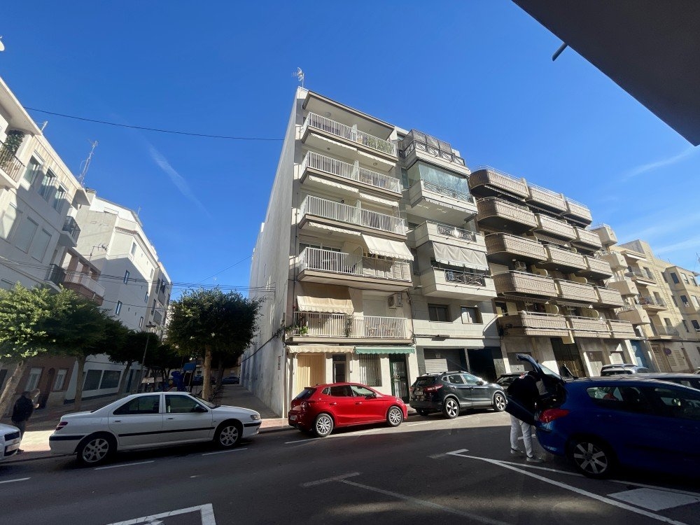 2 Bedroom 1 Bathroom Apartment in Santa Pola