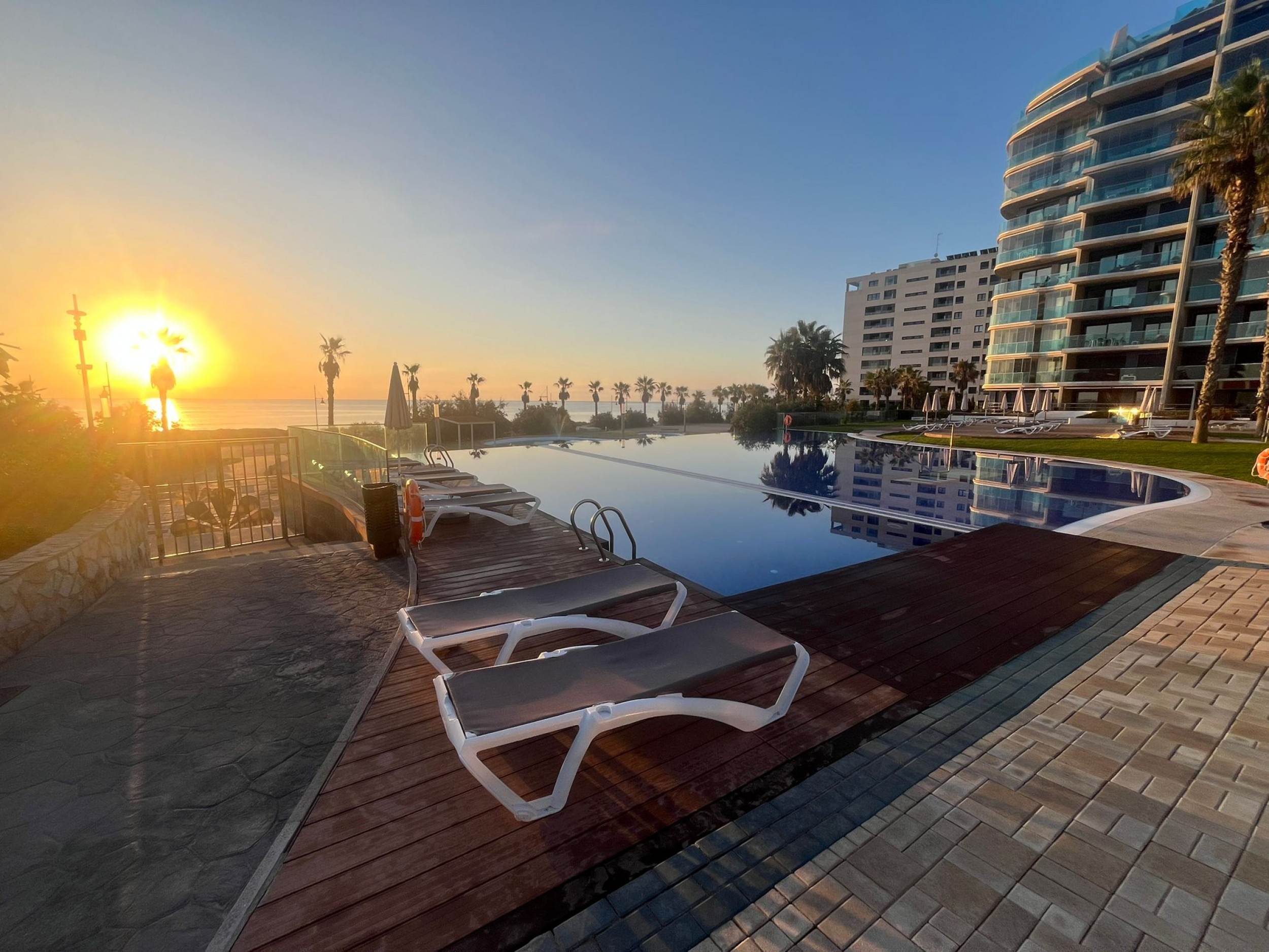 For sale - 3 Bedroom 2 Bathroom Apartment in Punta Prima - Costa Blanca  - Alicante