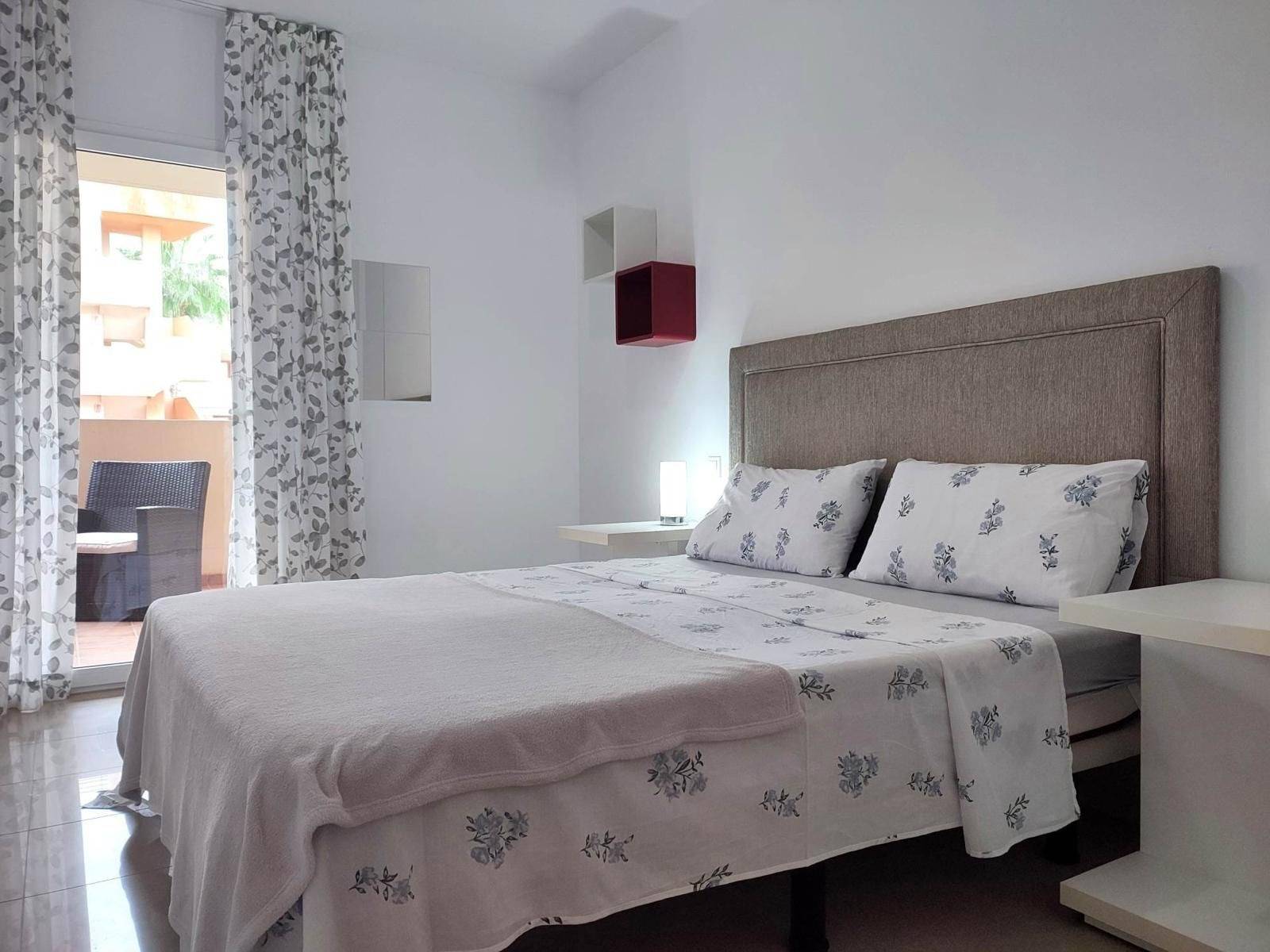 For sale - 2 Bedroom 1 Bathroom Apartment in Orihuela Costa - Horizonte - La Campana  - Alicante