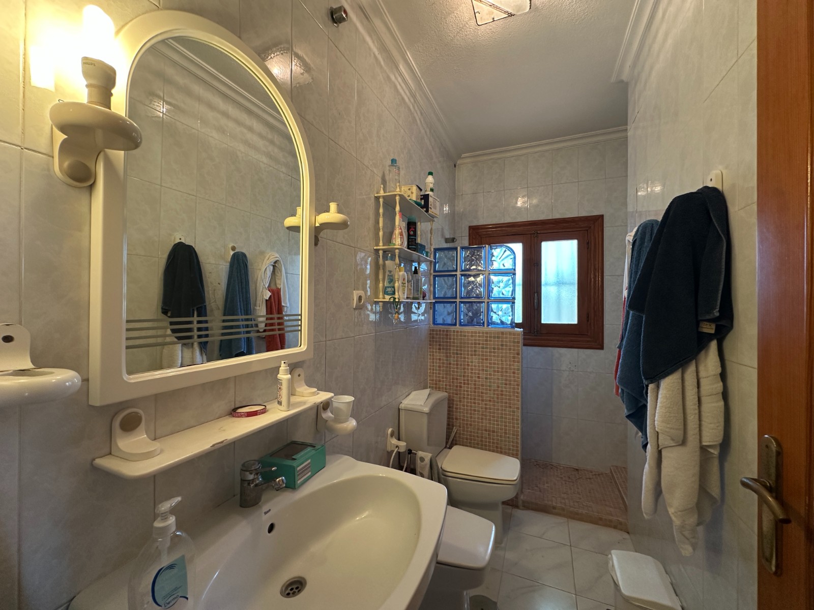 For sale - 8 Bedroom 4 Bathroom Villa in Torrevieja - Costa Blanca  - Alicante
