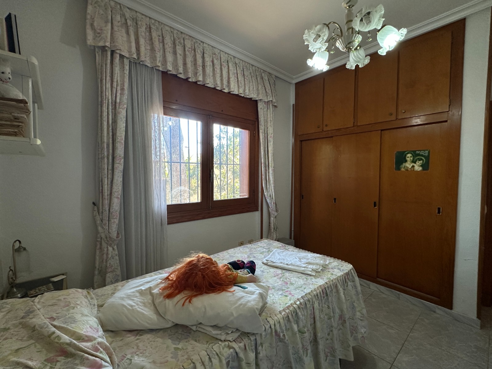 For sale - 8 Bedroom 4 Bathroom Villa in Torrevieja - Costa Blanca  - Alicante