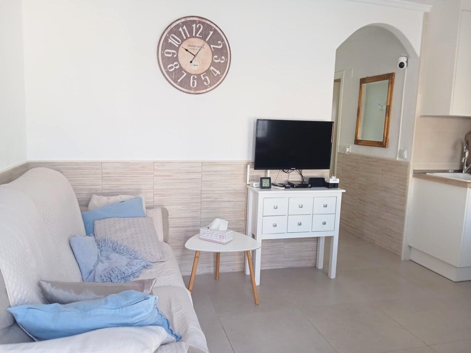 For sale - 2 Bedroom 1 Bathroom Bungalow in Torrevieja - Torretas  - Alicante
