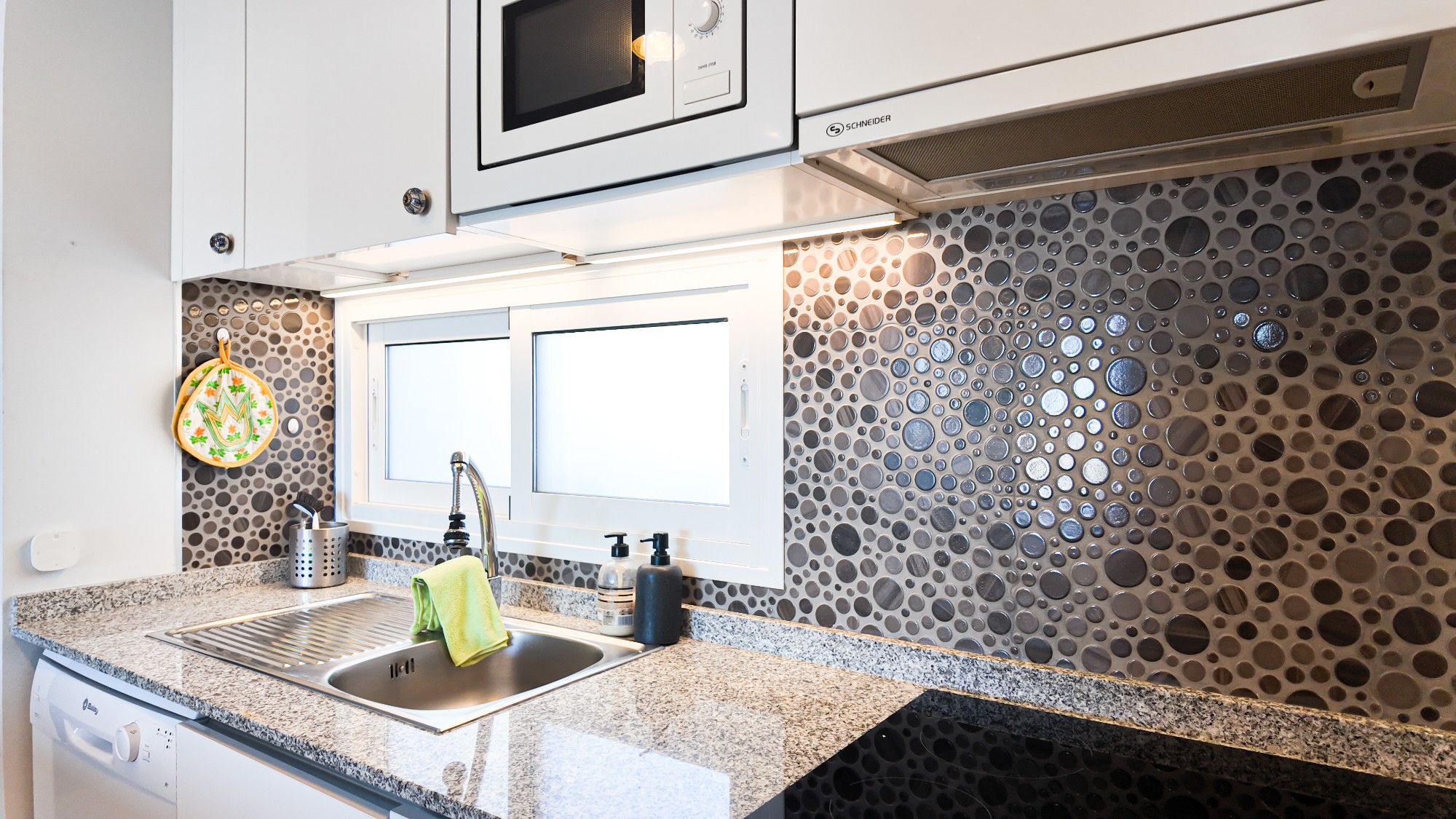 For sale - 2 Bedroom 2 Bathroom Apartment in Villamartin - Costa Blanca  - Alicante