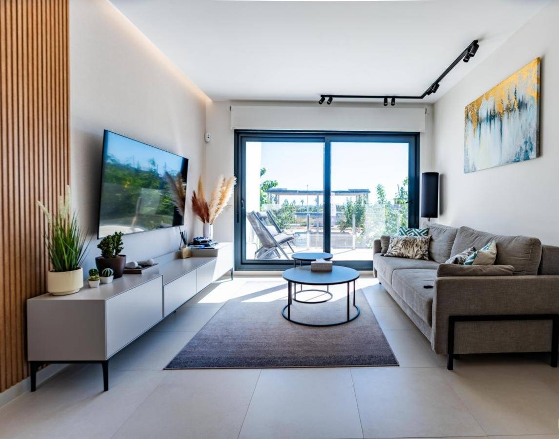For sale - 2 Bedroom 1 Bathroom Bungalow in Pilar de La Horadada - La Torre De La Horadada  - Alicante