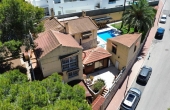 27-57-0-11-908/77653, 4 Bedroom 3 Bathroom Villa in Los Balcones