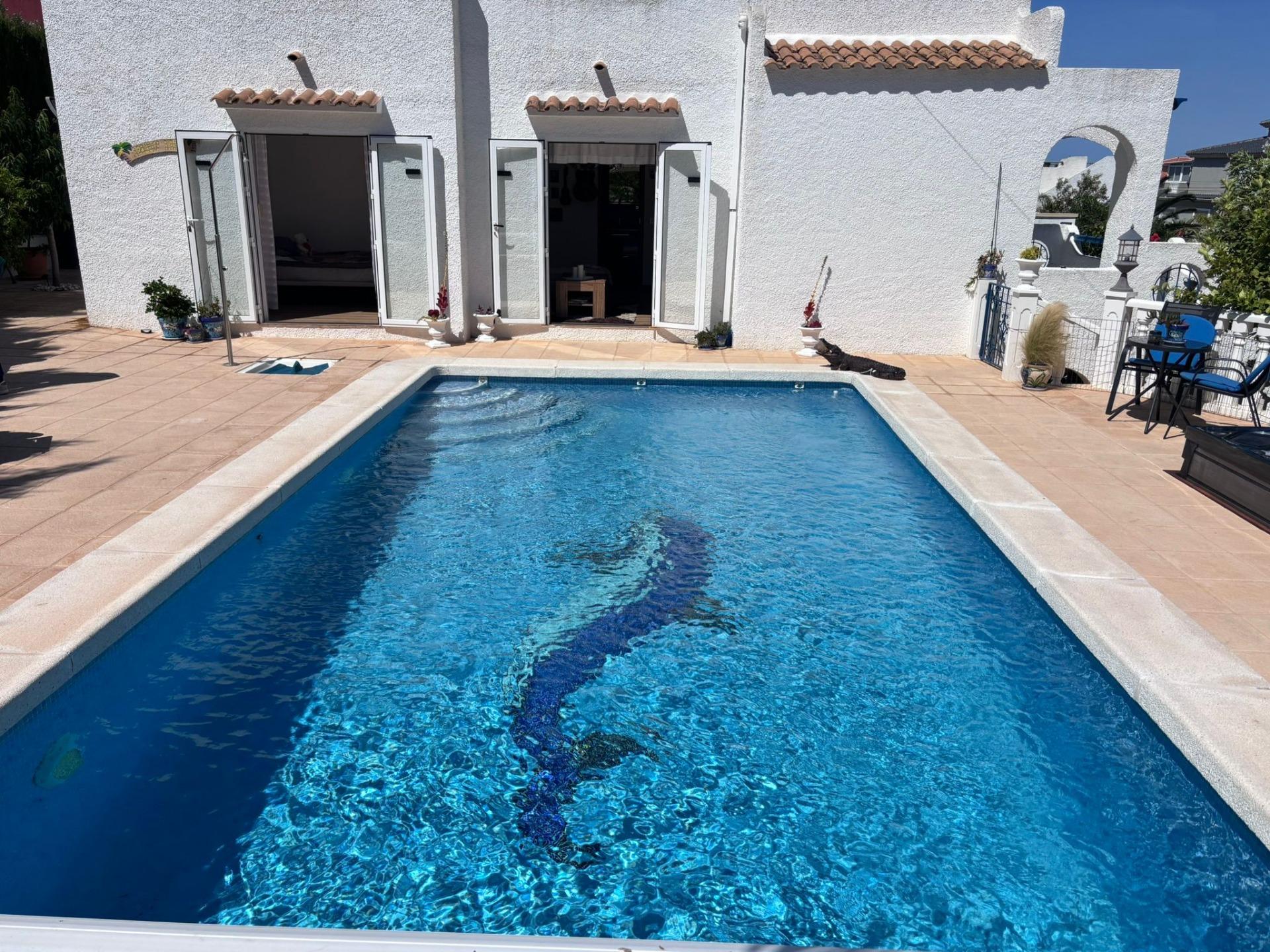 For sale - 2 Bedroom 2 Bathroom Semi Detached in Torrevieja - Los Balcones  - Alicante