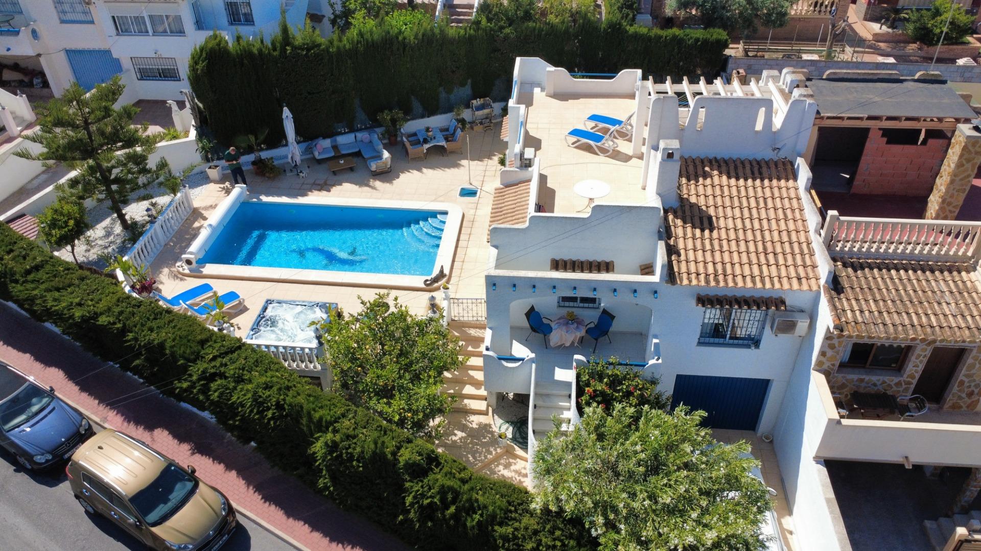 For sale - 2 Bedroom 2 Bathroom Semi Detached in Torrevieja - Los Balcones  - Alicante