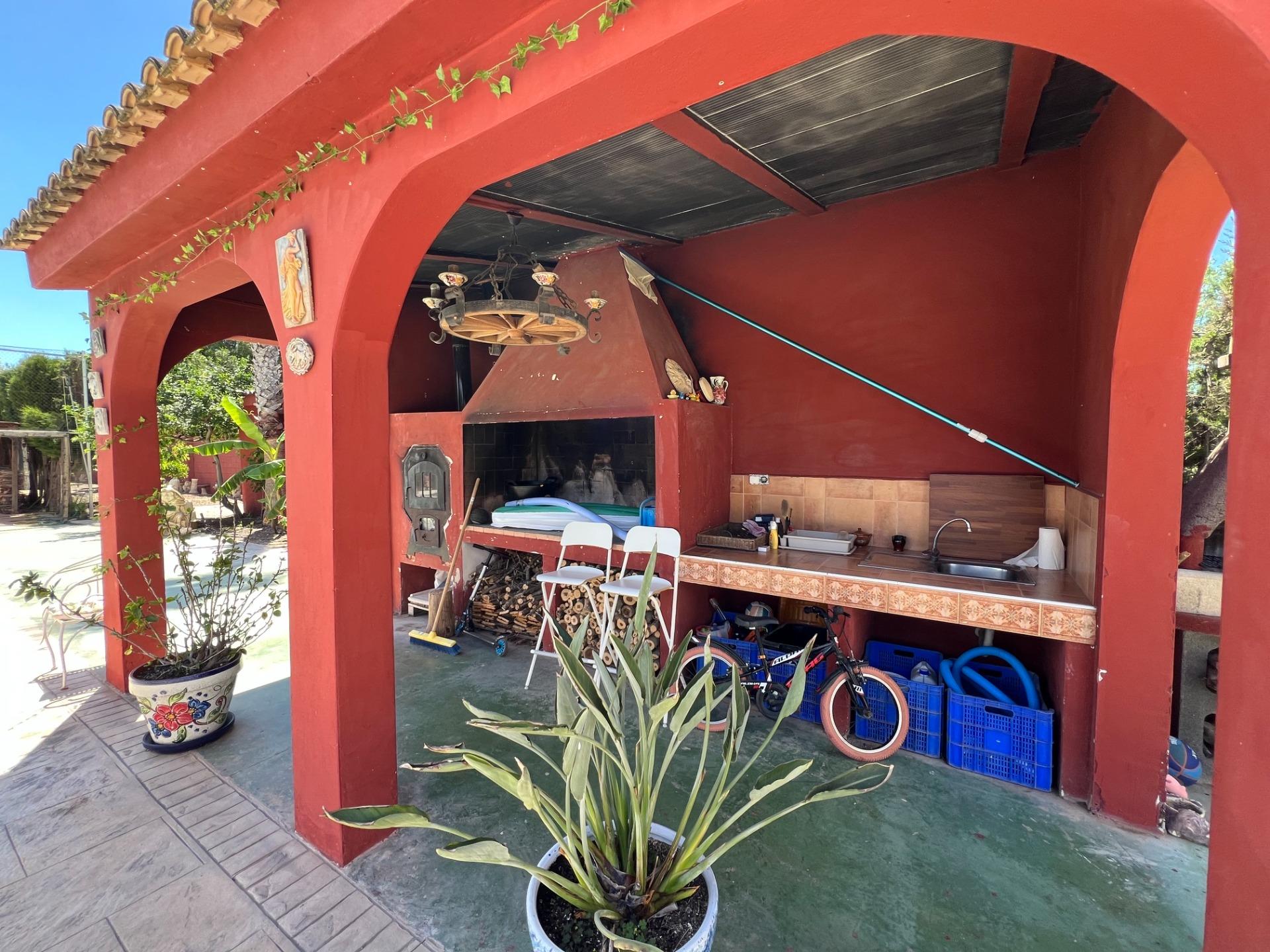 For sale - 4 Bedroom 1 Bathroom Finca in Dolores - Comunidad Valenciana  - Alicante