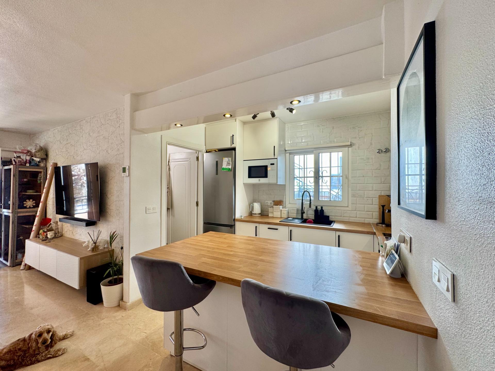 For sale - 2 Bedroom 2 Bathroom Bungalow in Villamartin - Villamartín-las Filipinas  - Alicante