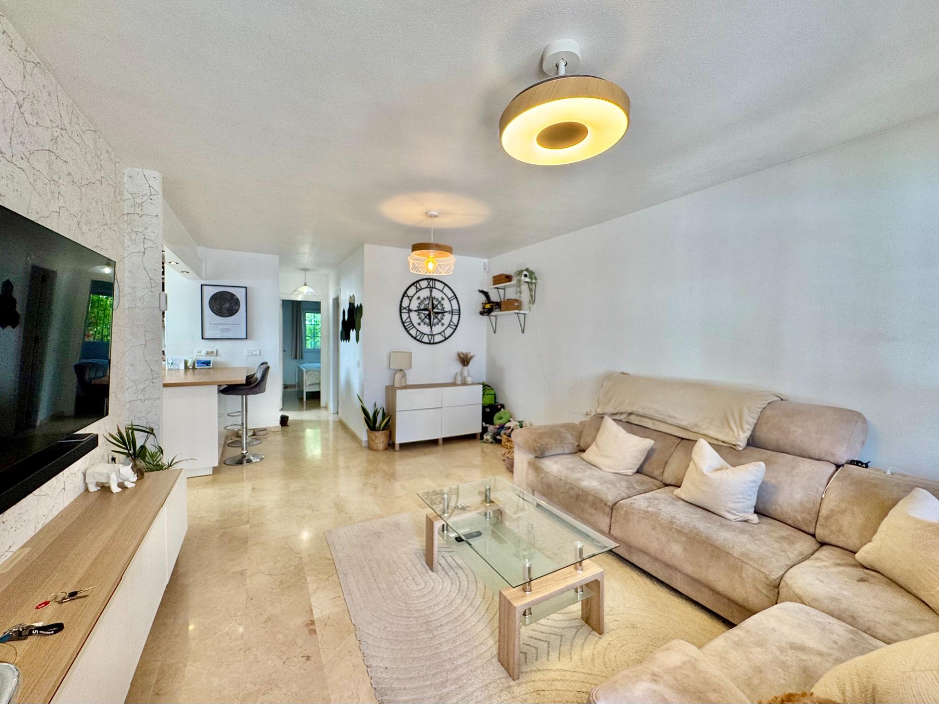 For sale - 2 Bedroom 2 Bathroom Bungalow in Villamartin - Villamartín-las Filipinas  - Alicante