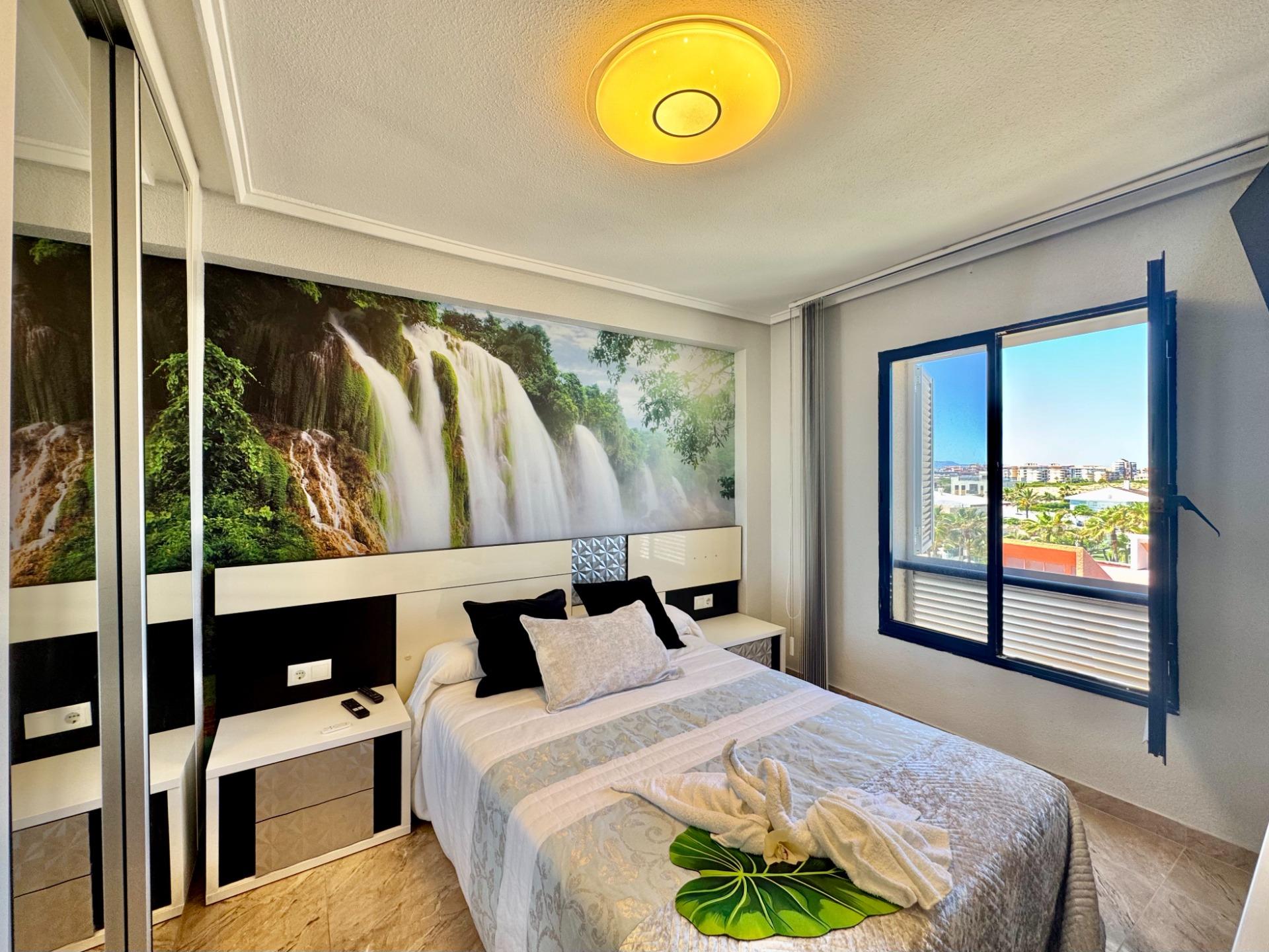For sale - 2 Bedroom 1 Bathroom Apartment in Torrevieja - Torre La Mata  - Alicante