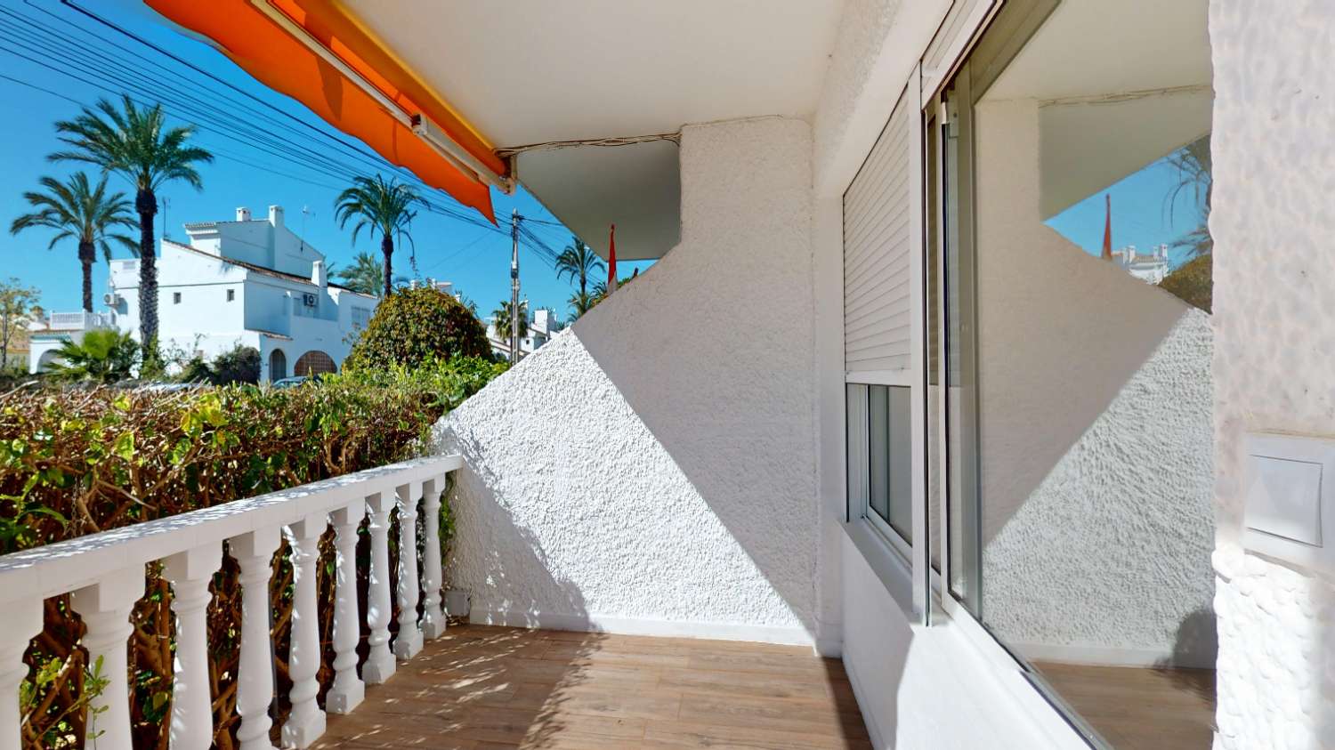 For sale - 2 Bedroom 1 Bathroom Bungalow in Orihuela - Inland  - Alicante