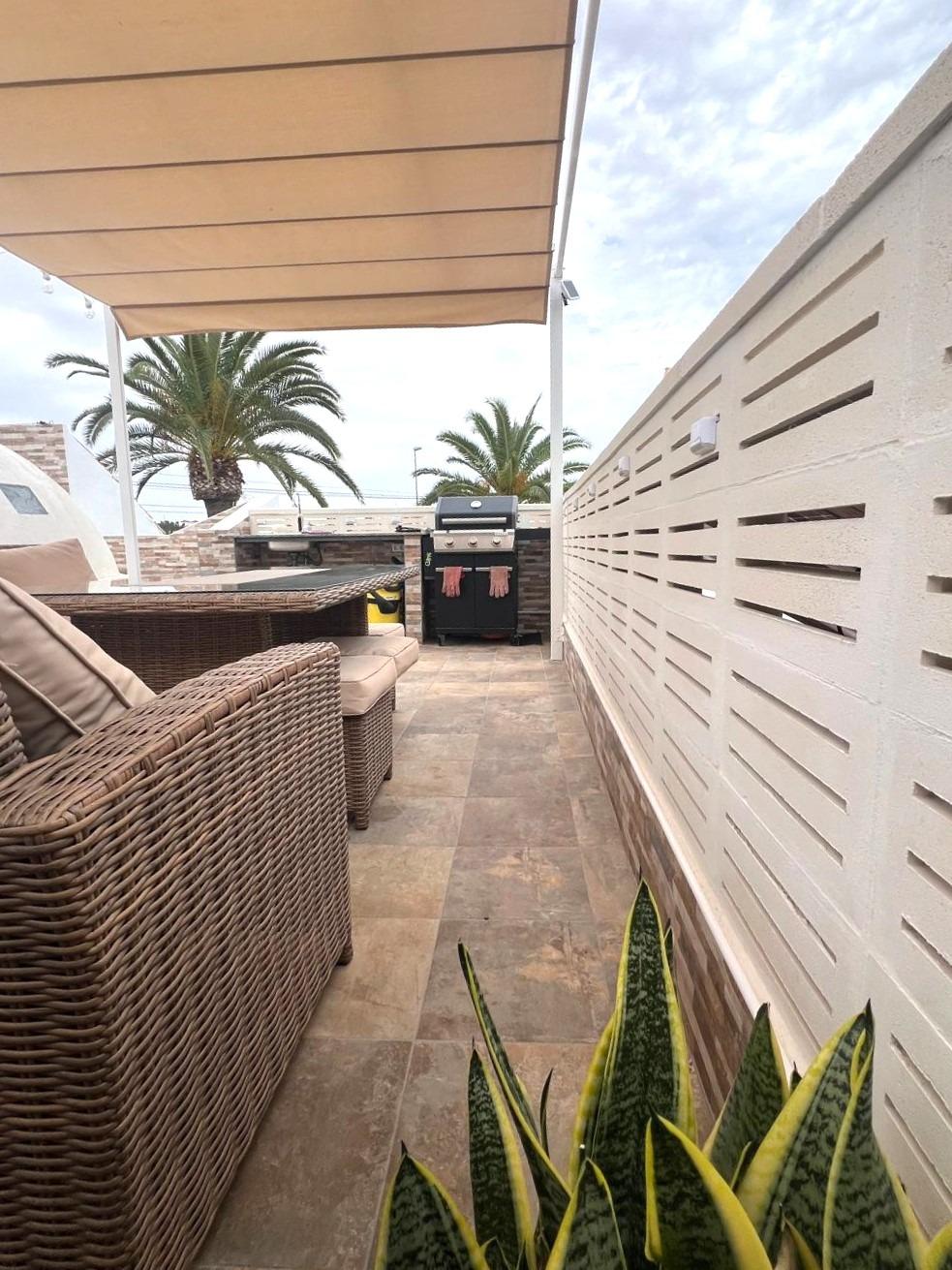 For sale - 3 Bedroom 2 Bathroom Semi Detached in Orihuela Costa - Playa Flamenca  - Alicante