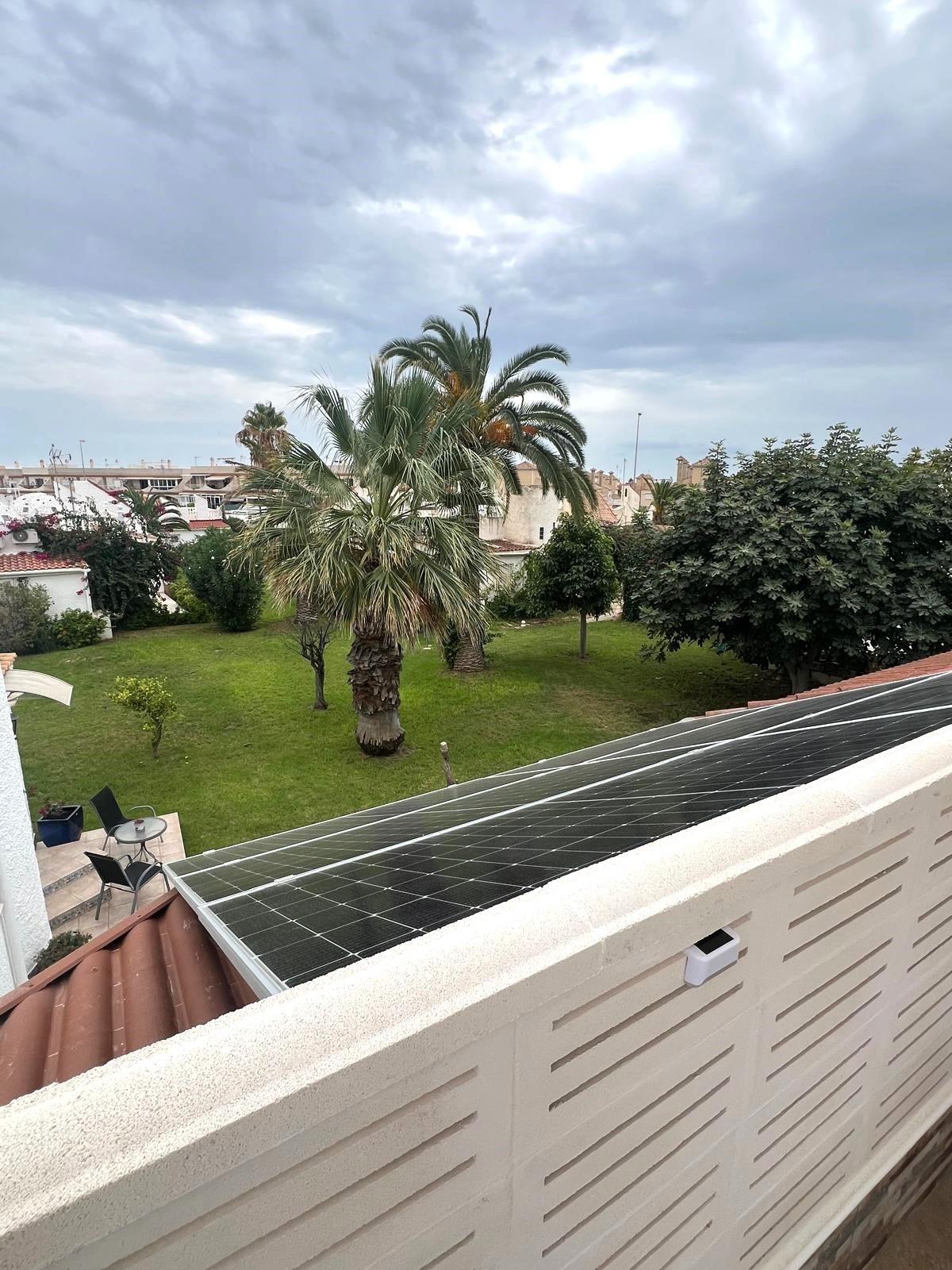 For sale - 3 Bedroom 2 Bathroom Semi Detached in Orihuela Costa - Playa Flamenca  - Alicante