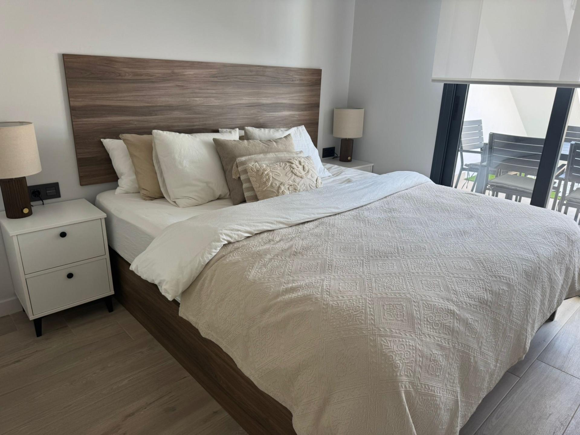 For sale - 3 Bedroom 2 Bathroom Apartment in Orihuela Costa - Rocio Del Mar  - Alicante
