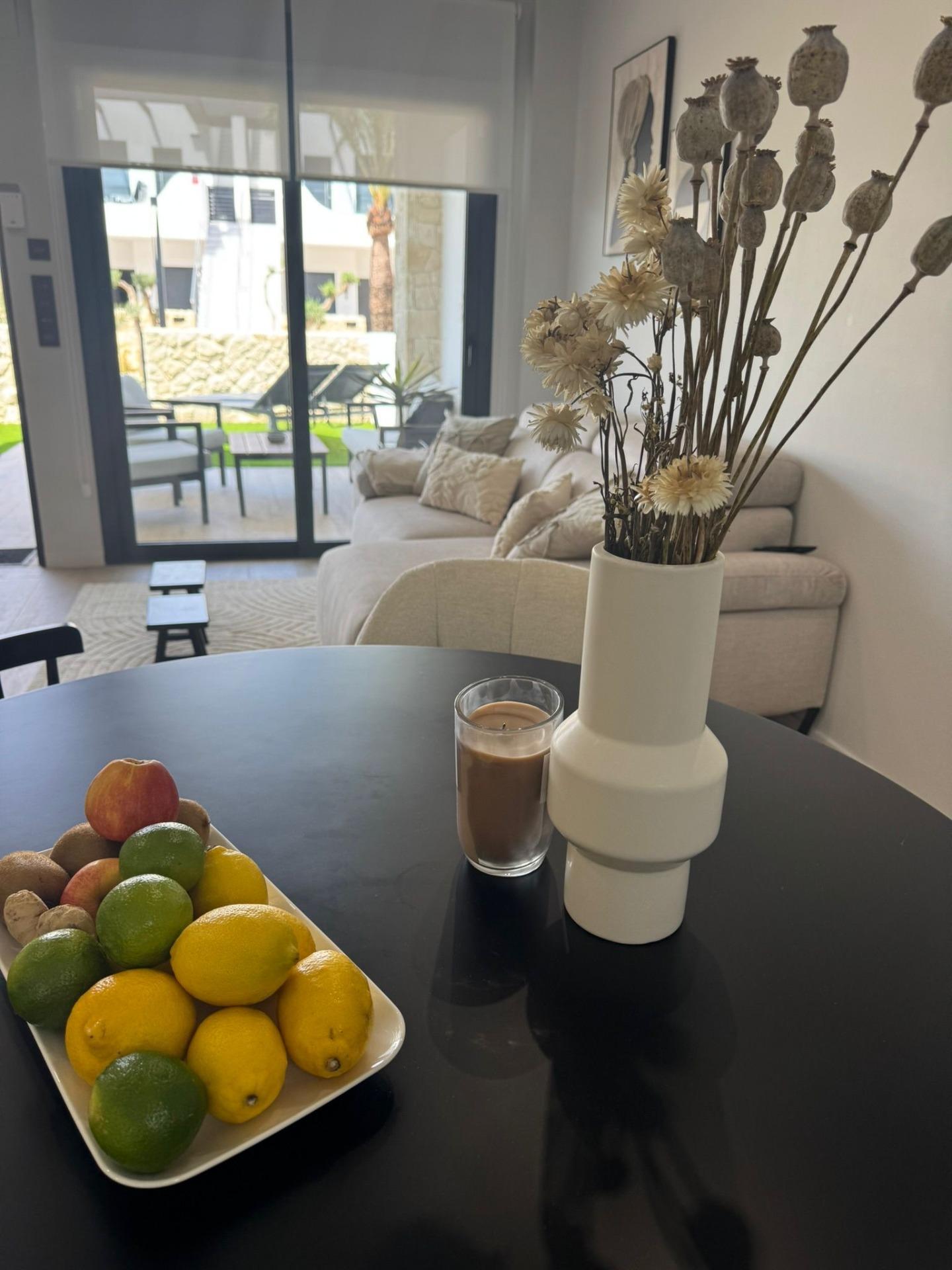 For sale - 3 Bedroom 2 Bathroom Apartment in Orihuela Costa - Rocio Del Mar  - Alicante