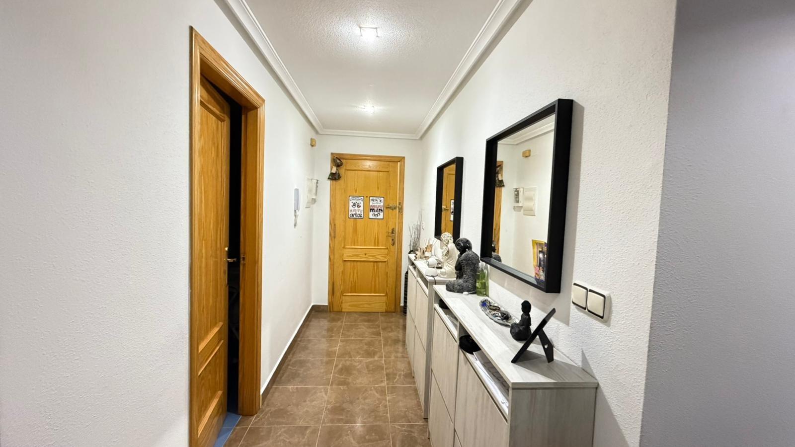 For sale - 3 Bedroom 2 Bathroom Apartment in Benijofar - Pueblo 4  - Alicante