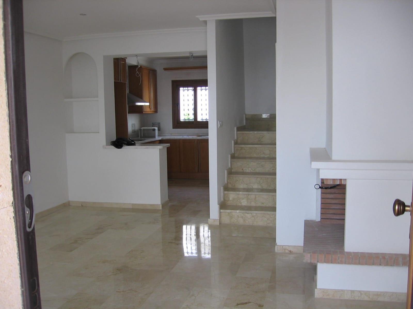 For sale - 2 Bedroom 1 Bathroom Town House in Villamartin - Pau 8  - Alicante