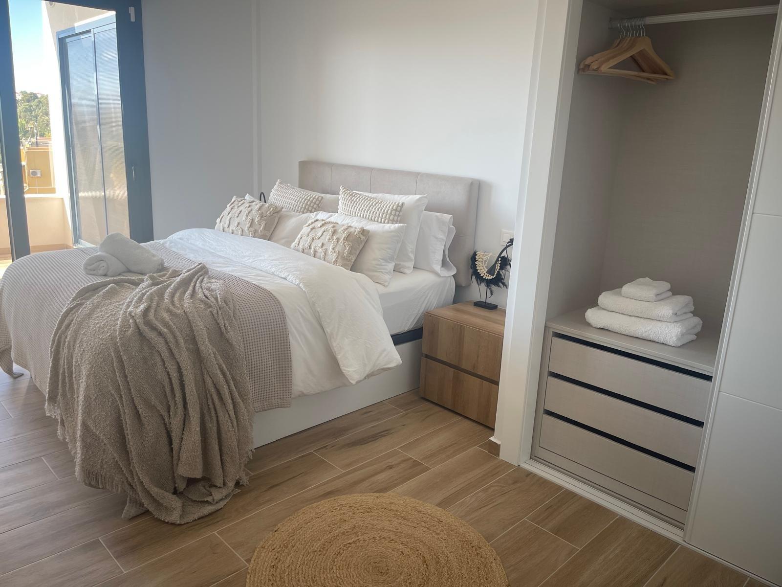 For sale - 2 Bedroom 2 Bathroom Penthouse in Orihuela Costa - Las Filipinas  - Alicante
