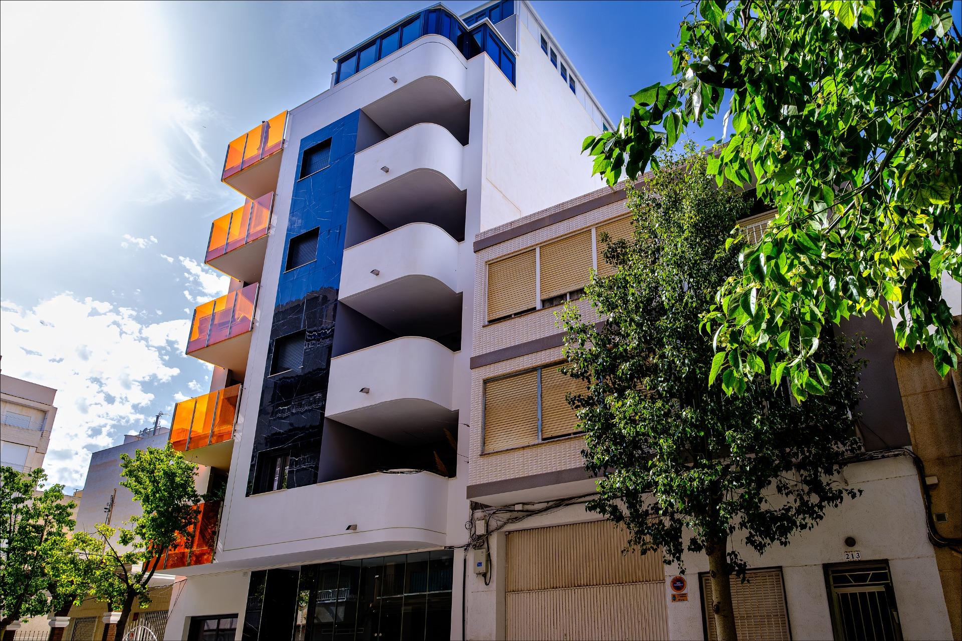 For sale - 4 Bedroom 4 Bathroom Apartment in Torrevieja - Playa Del Cura  - Alicante
