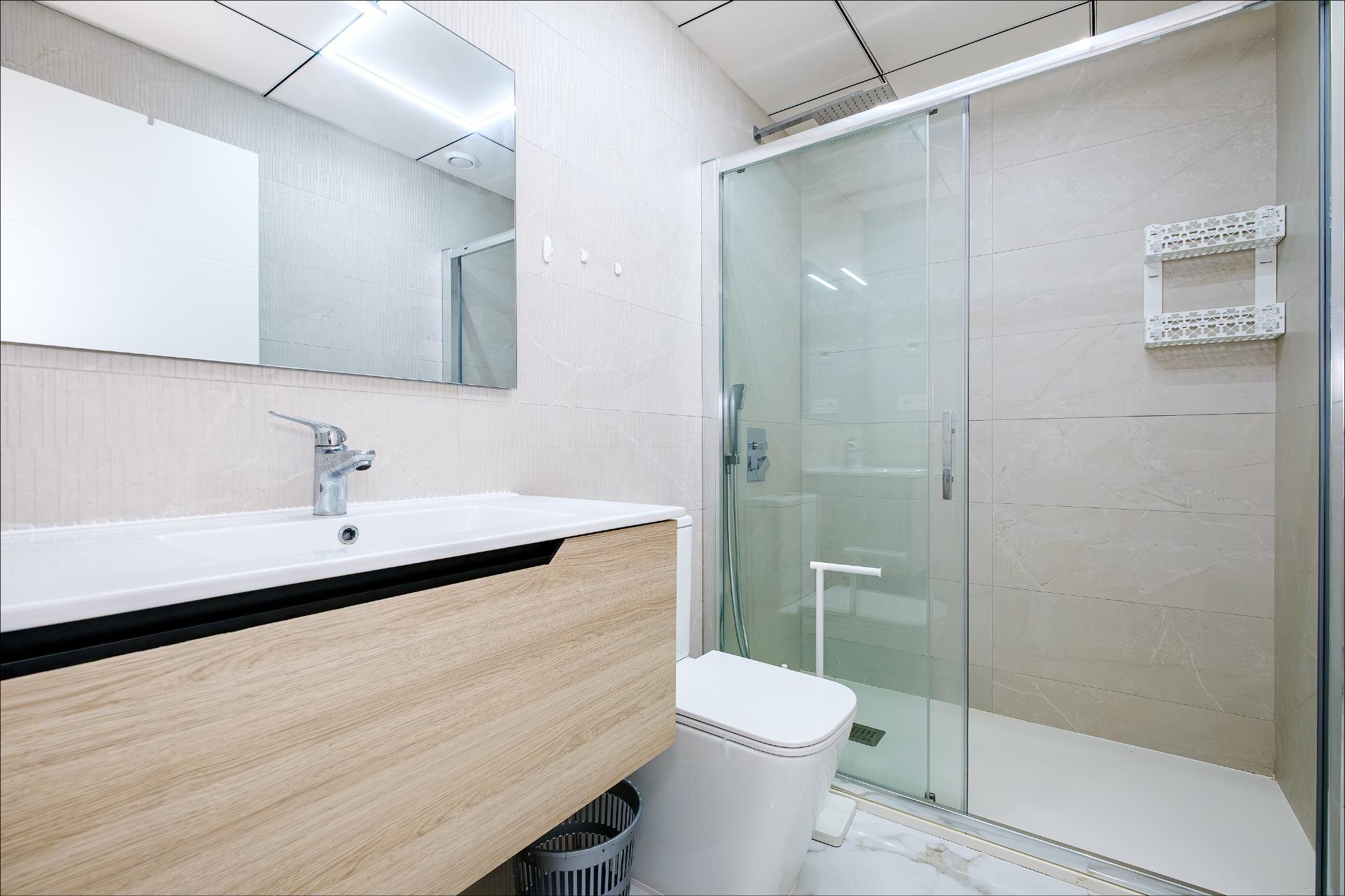 For sale - 4 Bedroom 4 Bathroom Apartment in Torrevieja - Playa Del Cura  - Alicante
