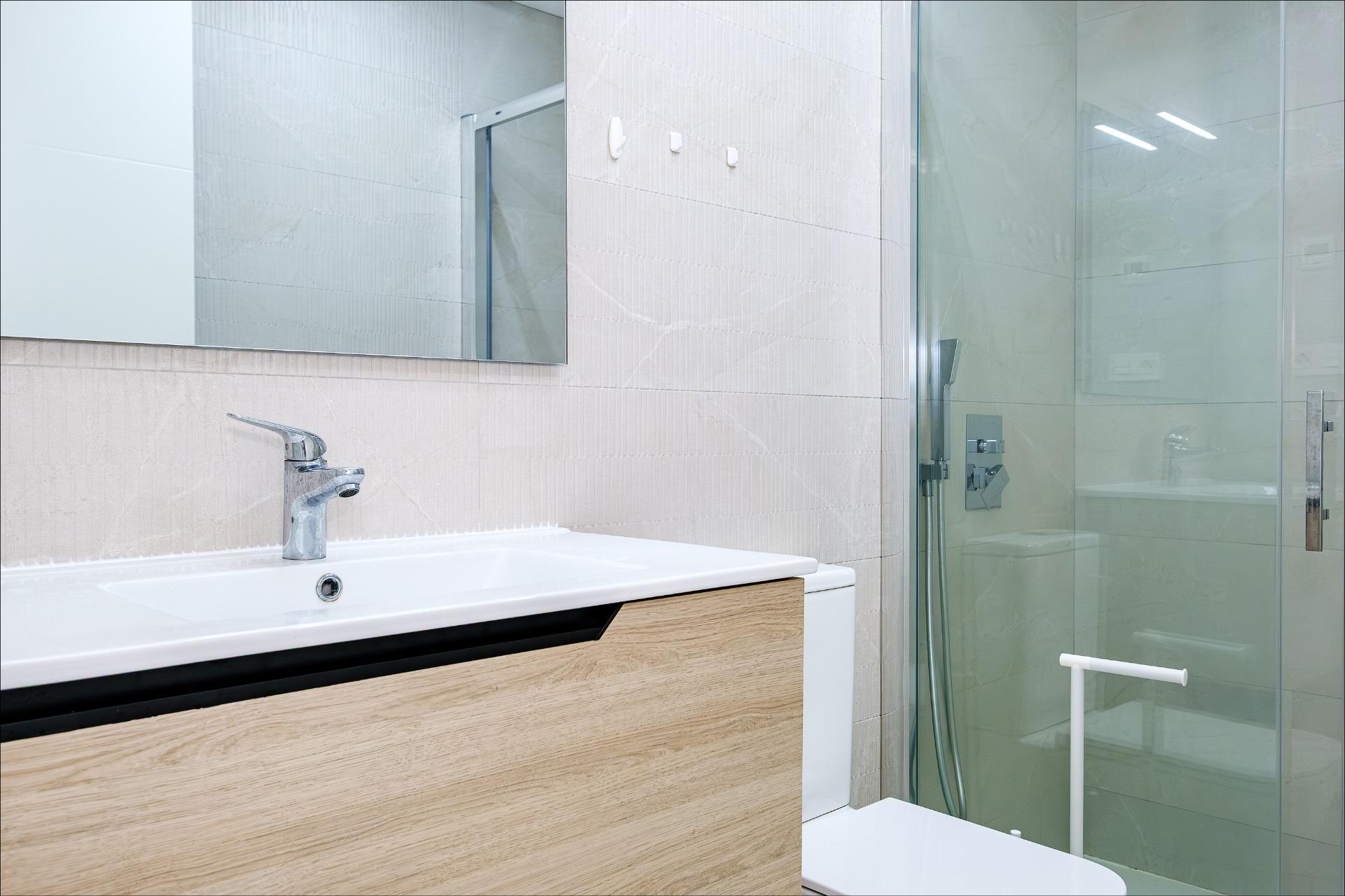 For sale - 4 Bedroom 4 Bathroom Apartment in Torrevieja - Playa Del Cura  - Alicante