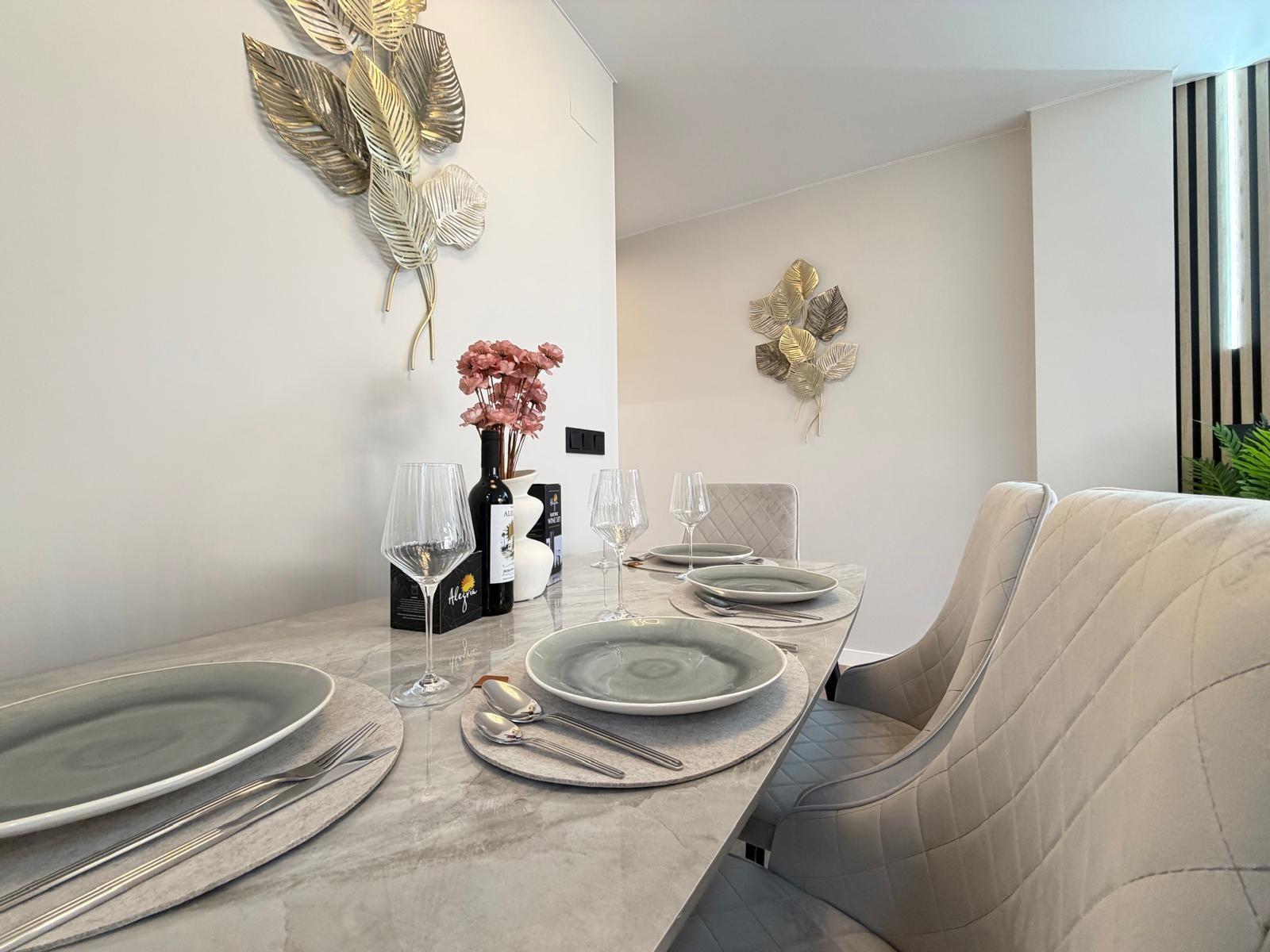 For sale - 2 Bedroom 1 Bathroom Apartment in Torrevieja - Estacion De Autobuses  - Alicante