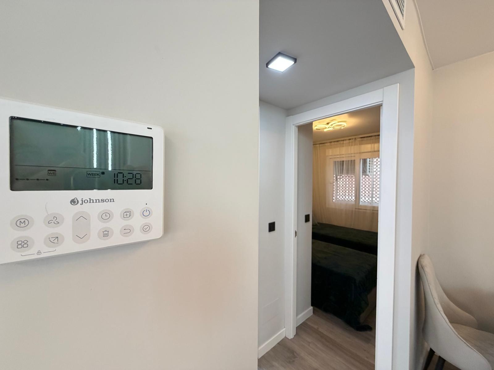 For sale - 2 Bedroom 1 Bathroom Apartment in Torrevieja - Estacion De Autobuses  - Alicante