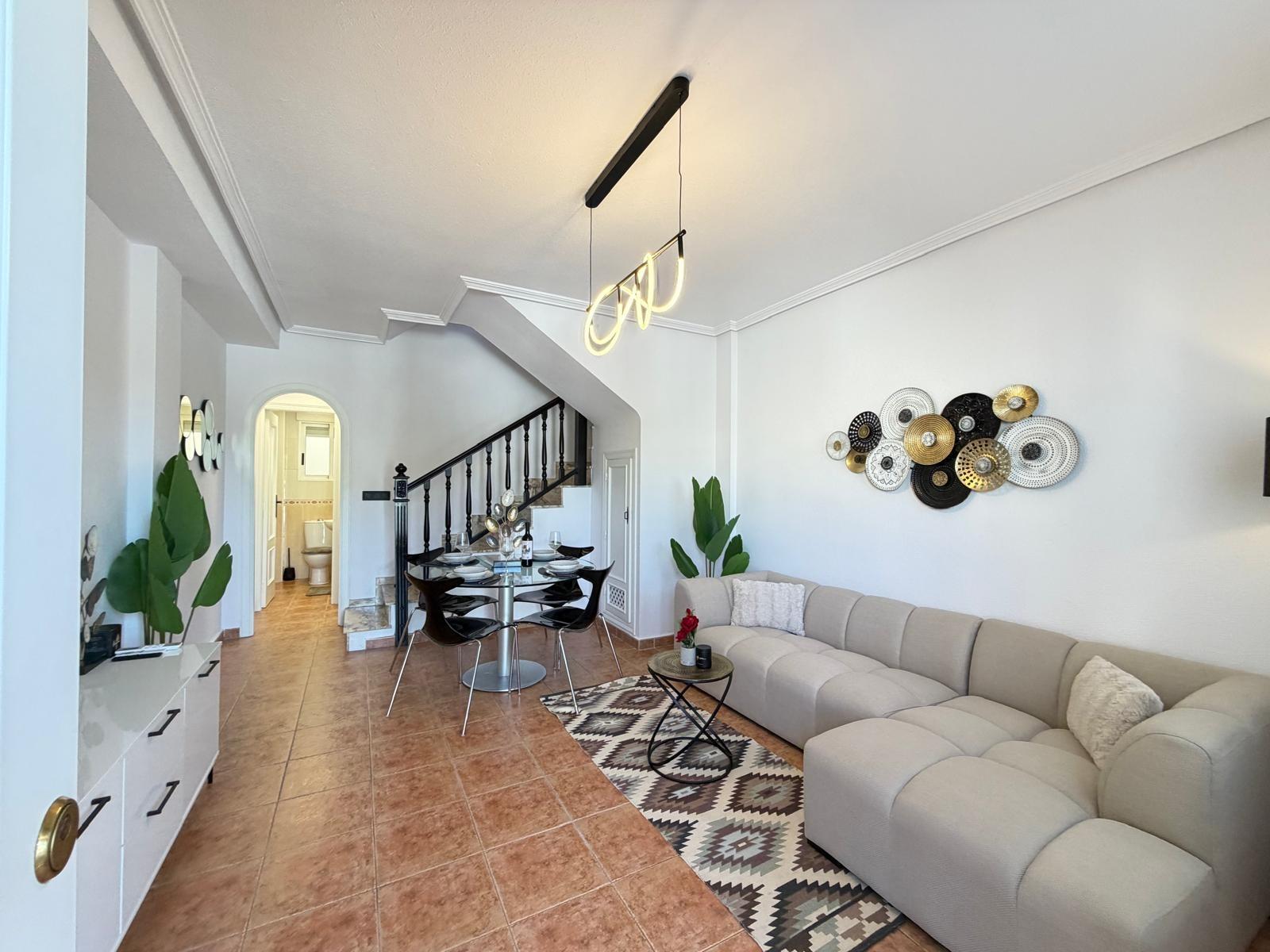 For sale - 3 Bedroom 2 Bathroom Town House in Punta Prima - Rocio Del Mar  - Alicante