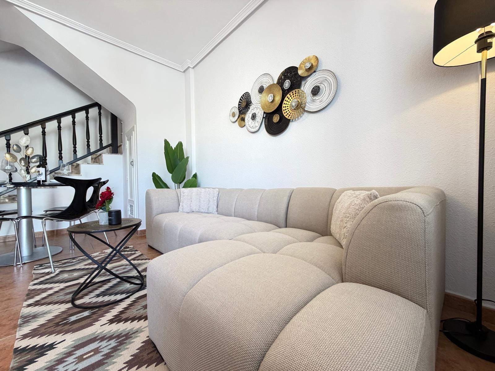 For sale - 3 Bedroom 2 Bathroom Town House in Punta Prima - Rocio Del Mar  - Alicante