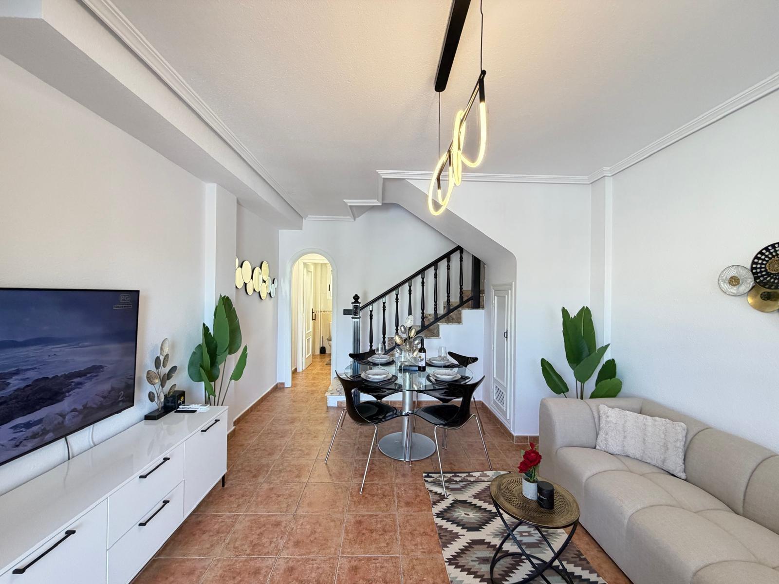For sale - 3 Bedroom 2 Bathroom Town House in Punta Prima - Rocio Del Mar  - Alicante
