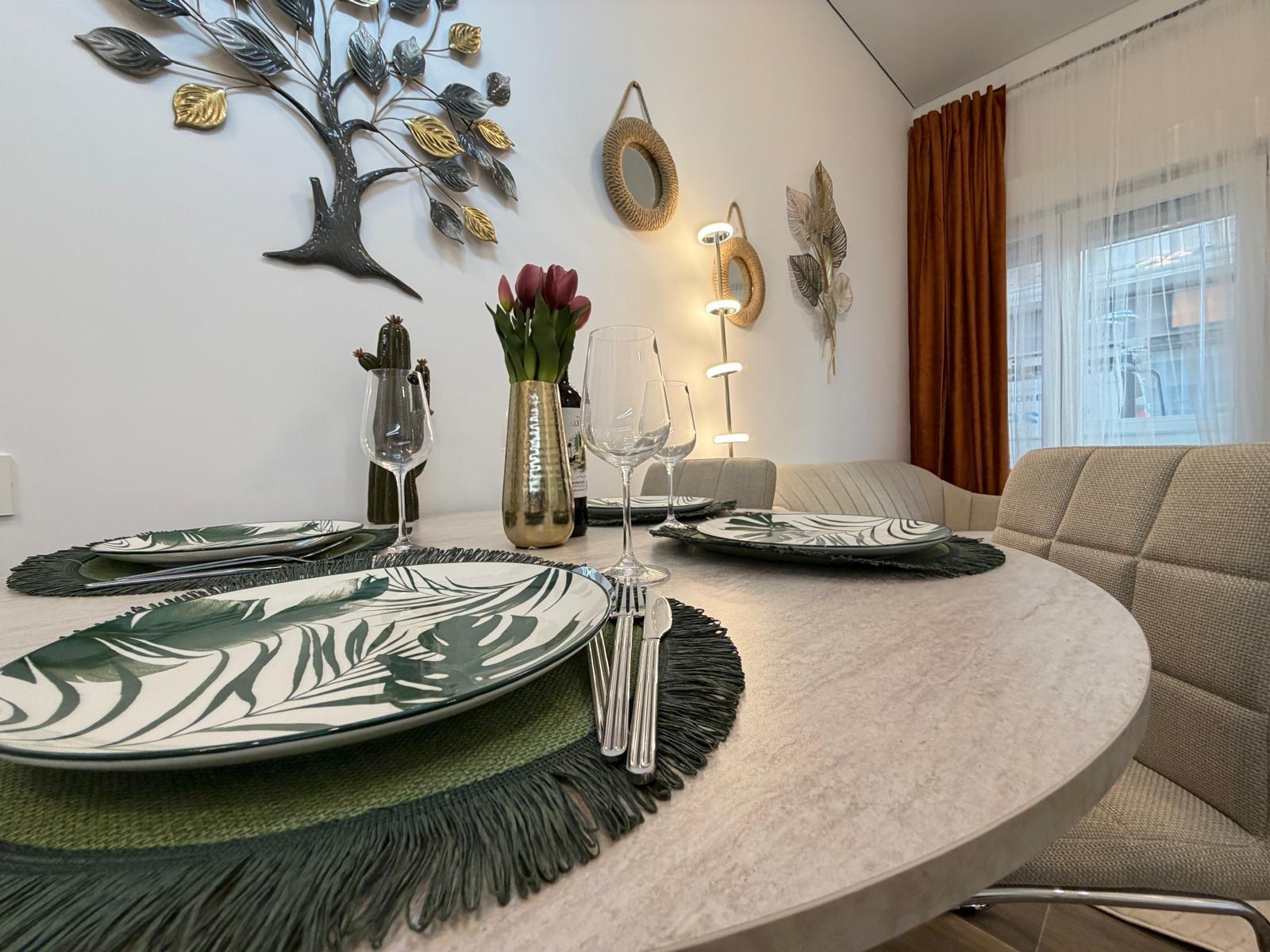 For sale - 2 Bedroom 1 Bathroom Apartment in Torrevieja - Torrevieja  - Alicante