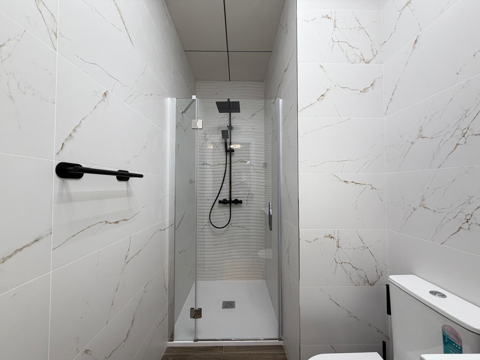 For sale - 2 Bedroom 1 Bathroom Apartment in Torrevieja - Torrevieja  - Alicante
