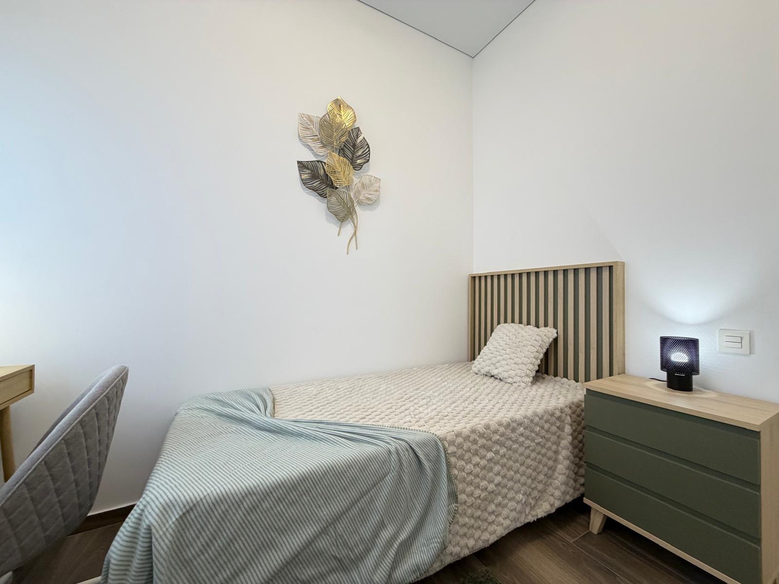 For sale - 2 Bedroom 1 Bathroom Apartment in Torrevieja - Torrevieja  - Alicante