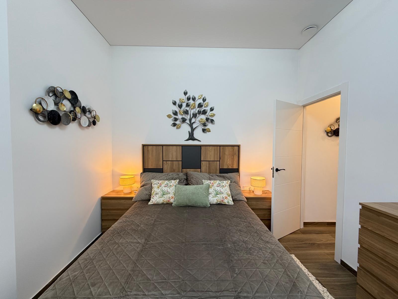 For sale - 2 Bedroom 1 Bathroom Apartment in Torrevieja - Torrevieja  - Alicante