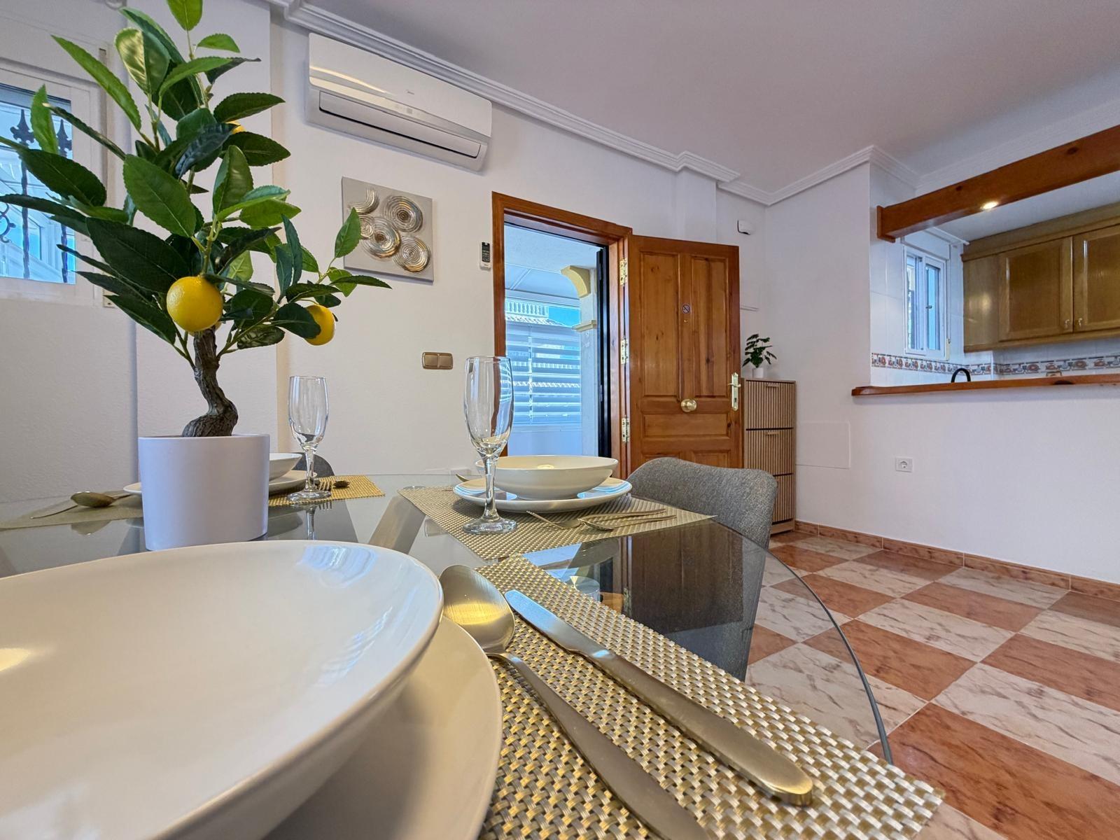 For sale - 2 Bedroom 2 Bathroom Town House in Orihuela Costa - Las Filipinas  - Alicante