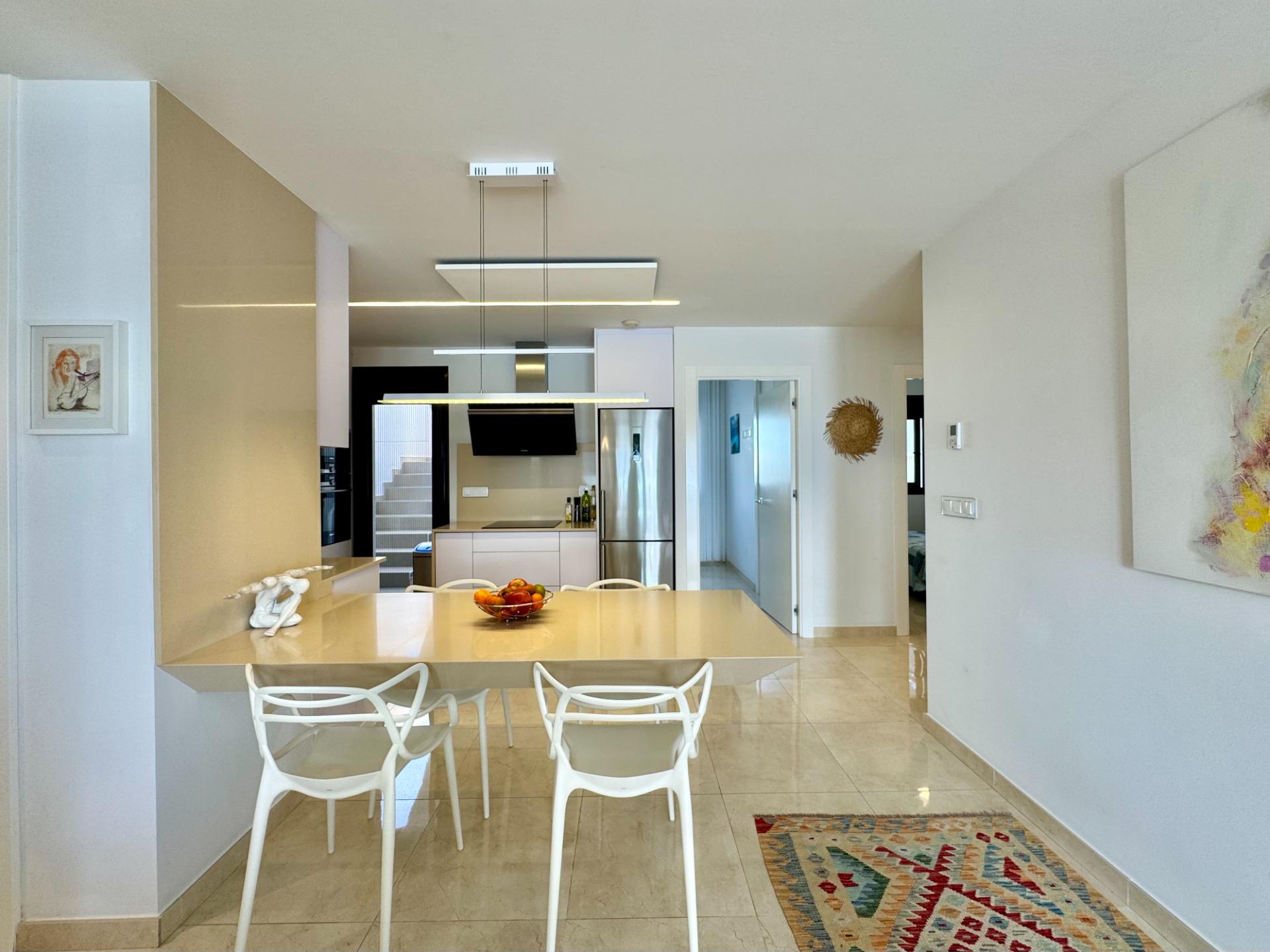 For sale - 3 Bedroom 2 Bathroom Villa in San Miguel de Salinas - Bellavista  - Alicante