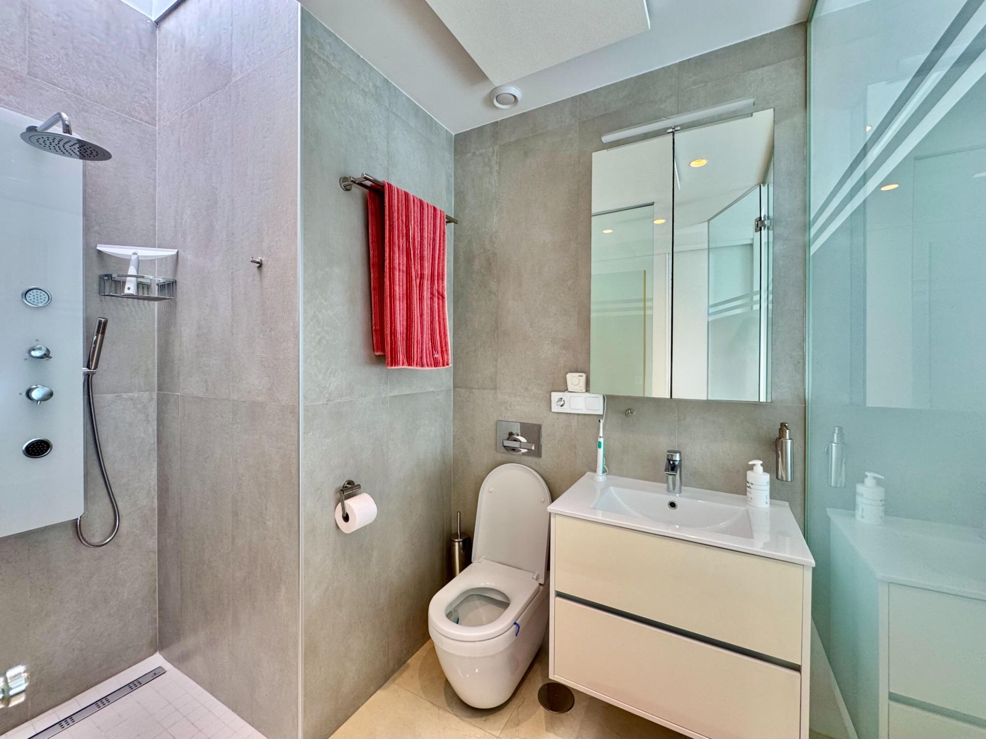 For sale - 3 Bedroom 2 Bathroom Villa in San Miguel de Salinas - Bellavista  - Alicante