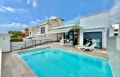 27-54-502-11-1043/77694, 3 Bedroom 2 Bathroom Villa in San Miguel de Salinas
