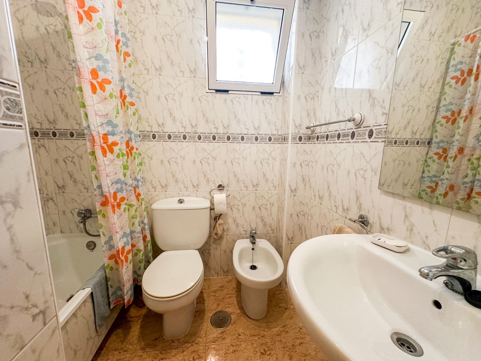 For sale - 2 Bedroom 1 Bathroom Bungalow in Orihuela Costa - Costa Blanca  - Alicante