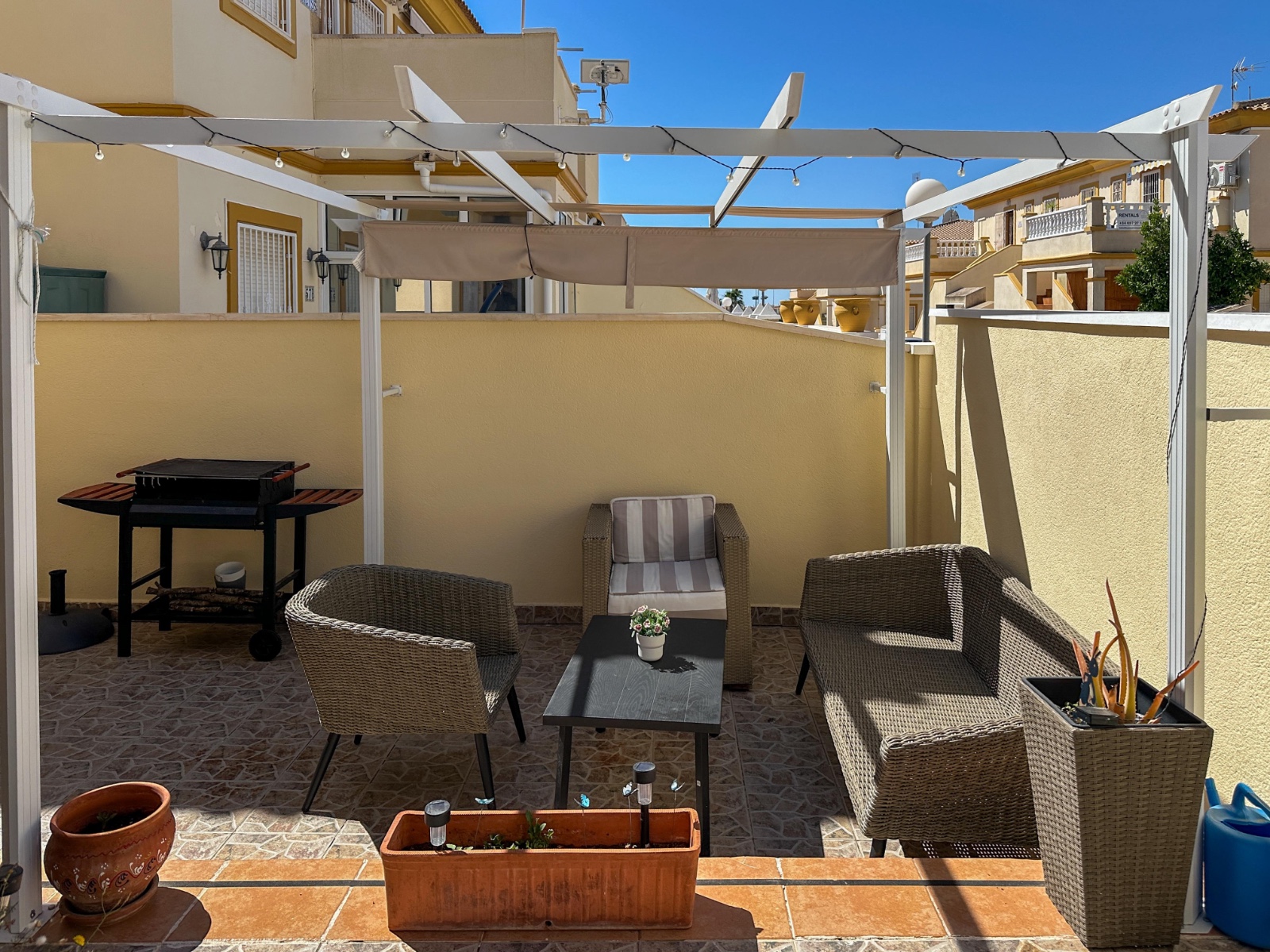 For sale - 2 Bedroom 1 Bathroom Bungalow in Orihuela Costa - Costa Blanca  - Alicante