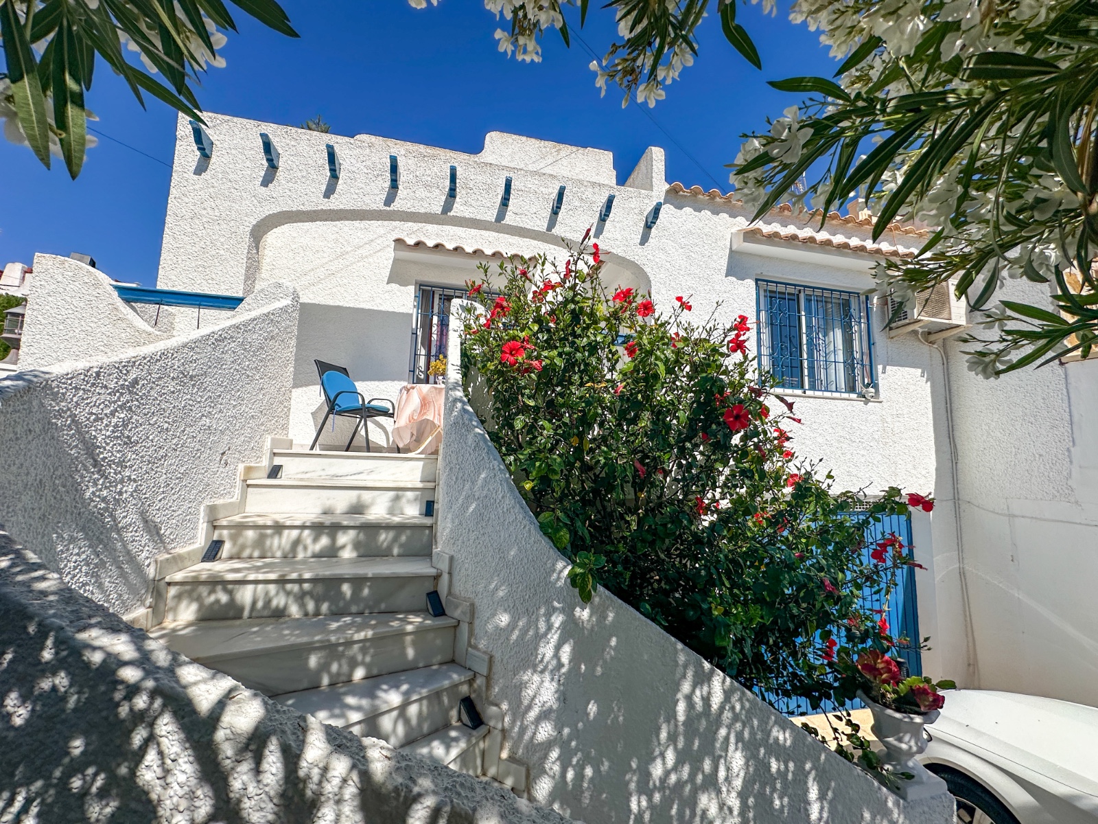 For sale - 2 Bedroom 2 Bathroom Town House in Torrevieja - Costa Blanca  - Alicante