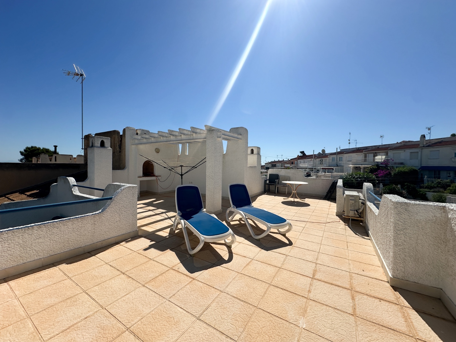 For sale - 2 Bedroom 2 Bathroom Town House in Torrevieja - Costa Blanca  - Alicante