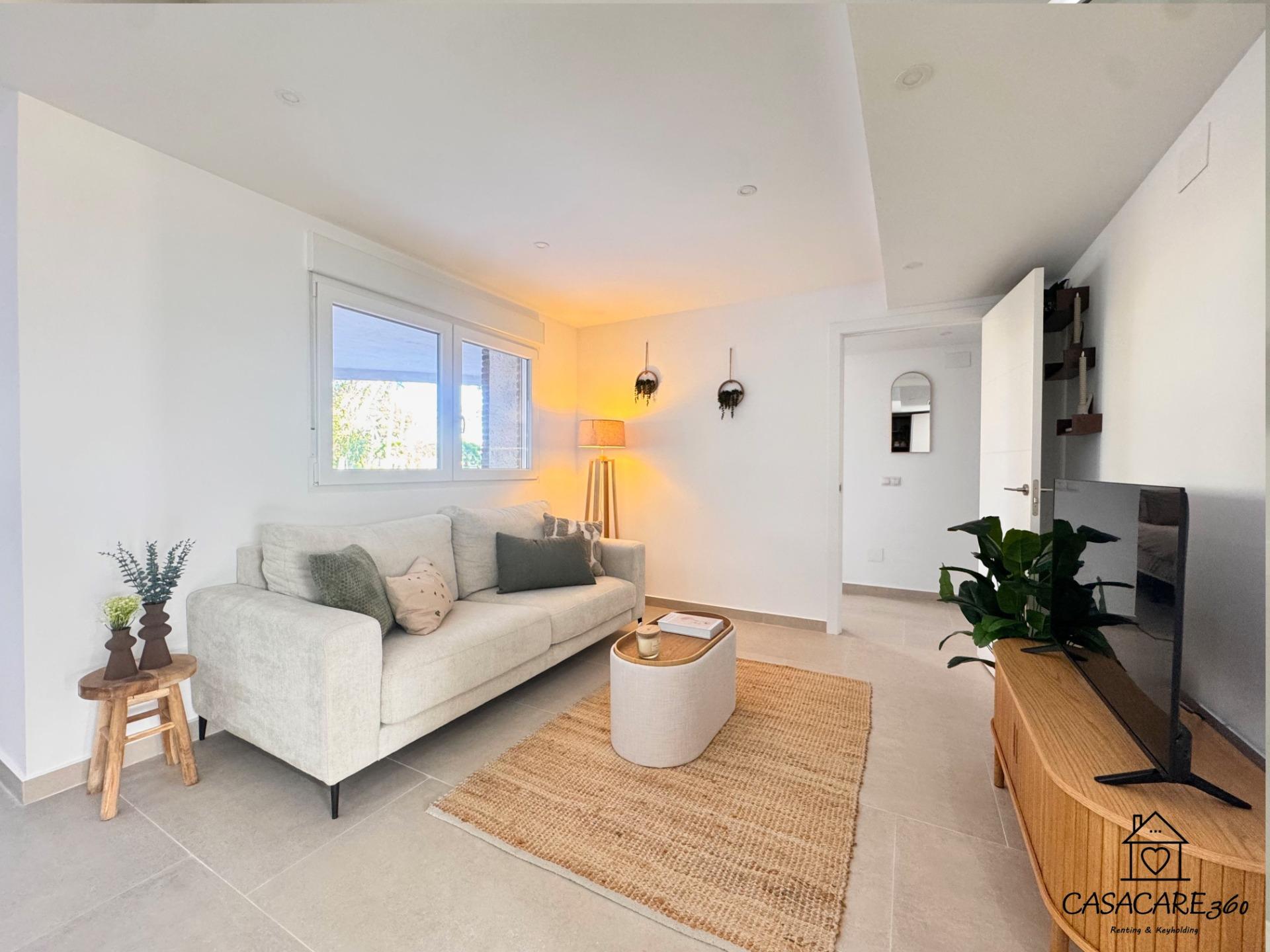 For sale - 2 Bedroom 2 Bathroom Apartment in Torrevieja - El Acequión - Los Náufragos  - Alicante