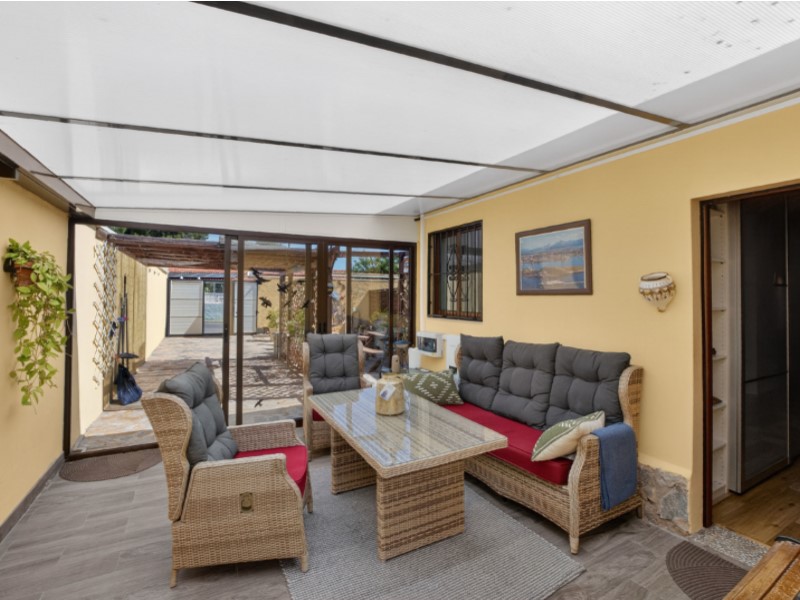 For sale - 3 Bedroom 3 Bathroom Villa in Torrevieja - Costa Blanca  - Alicante