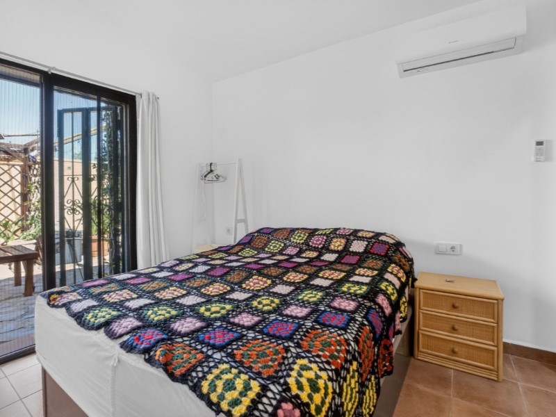 For sale - 3 Bedroom 3 Bathroom Villa in Torrevieja - Costa Blanca  - Alicante